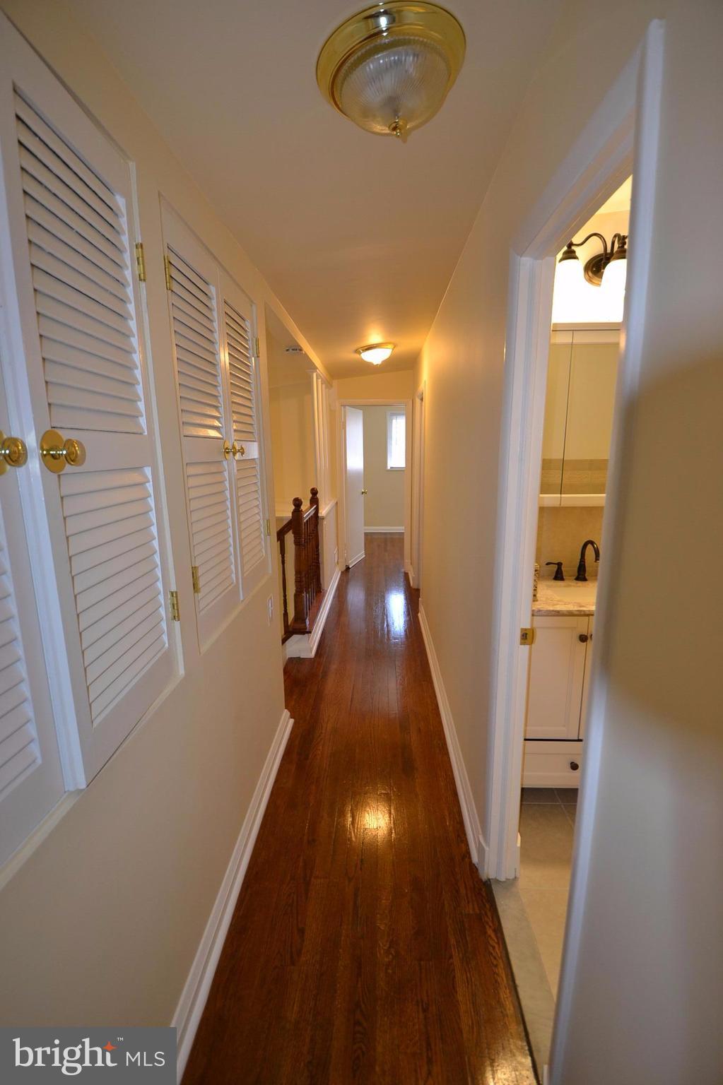 SEVEN MILE - Residential