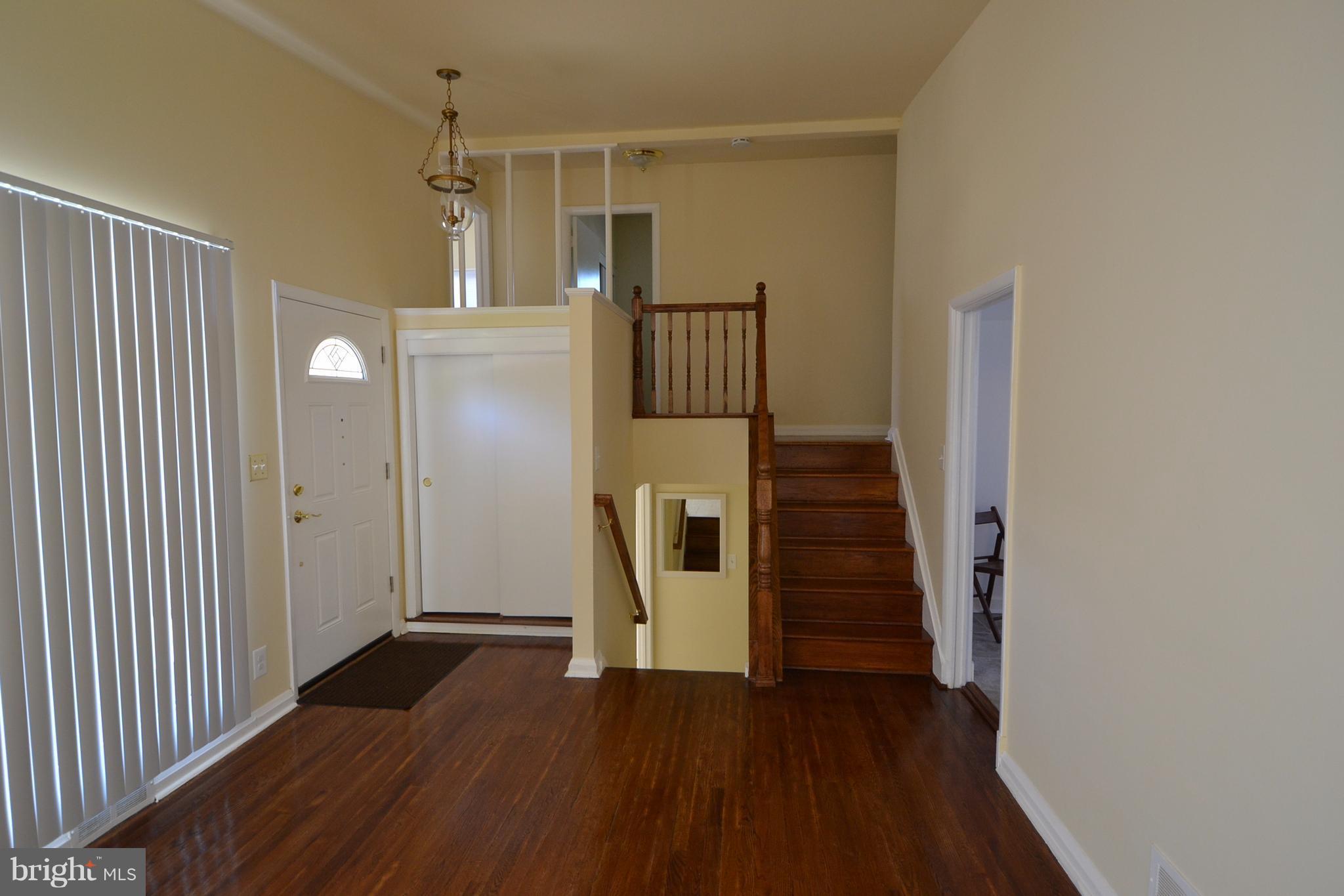 SEVEN MILE - Residential