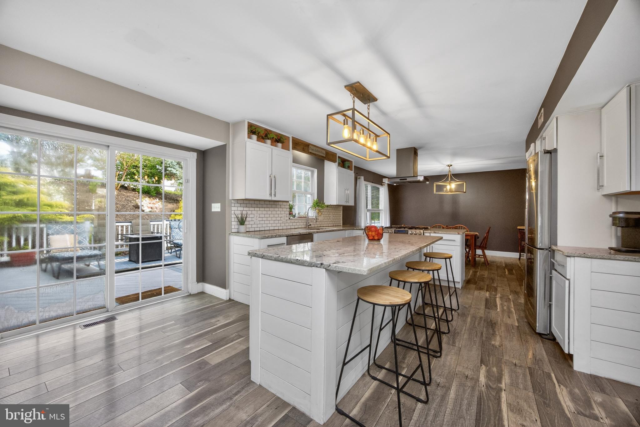 ROSECLIFF POINT - Residential