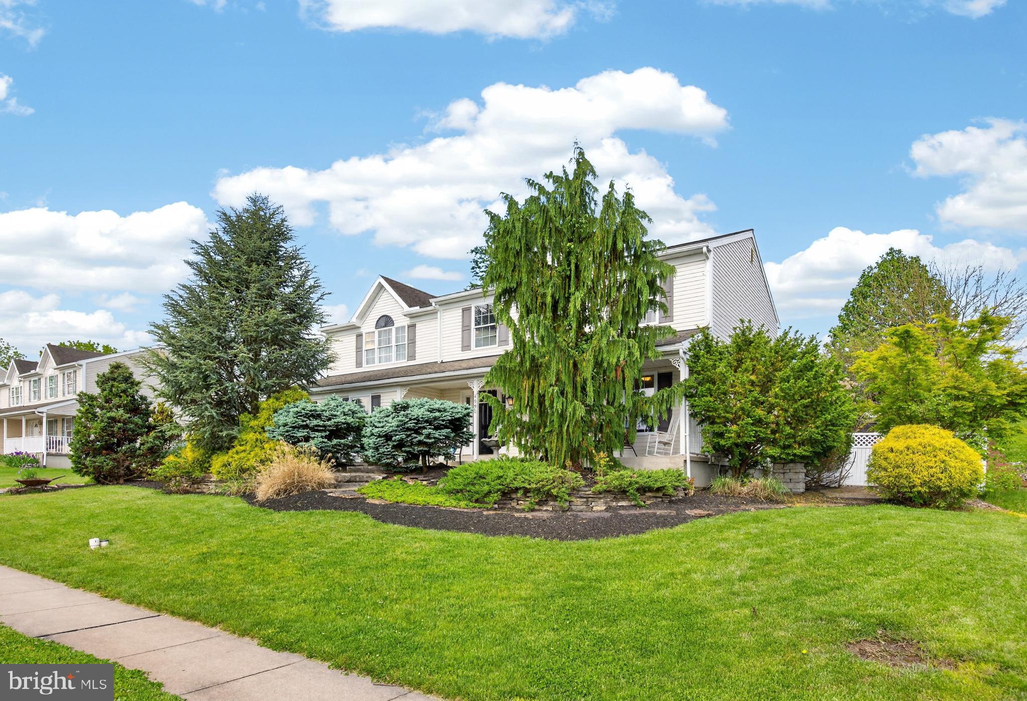 ROSECLIFF POINT - Residential