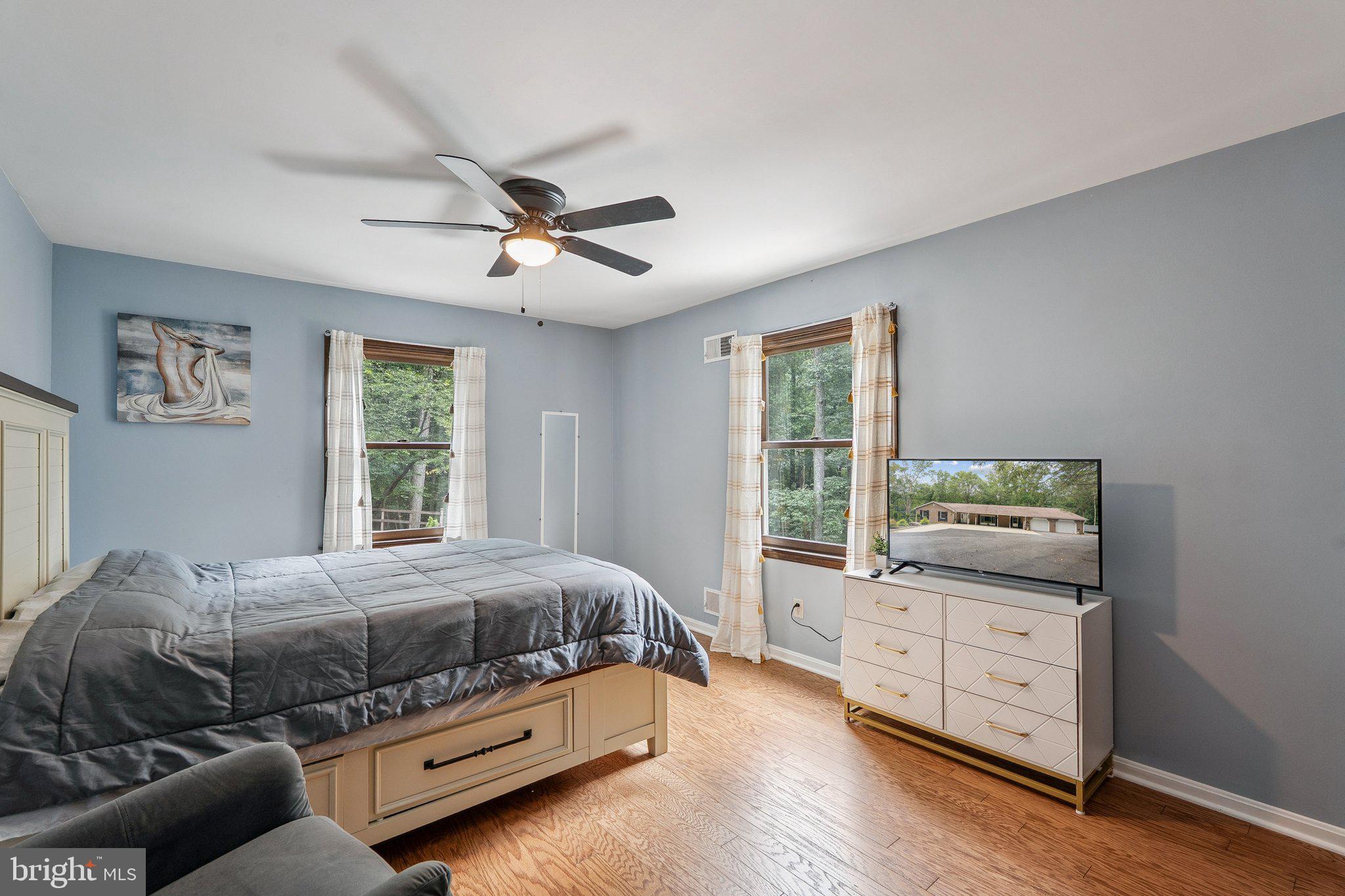 UPPER SENECA CREST - Residential