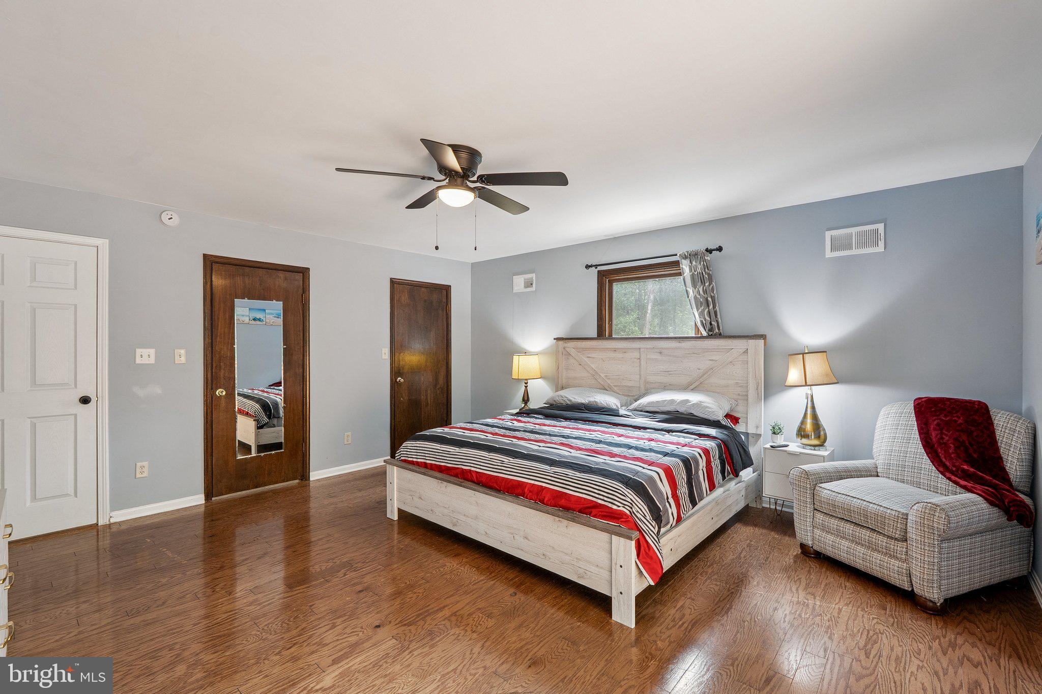 UPPER SENECA CREST - Residential