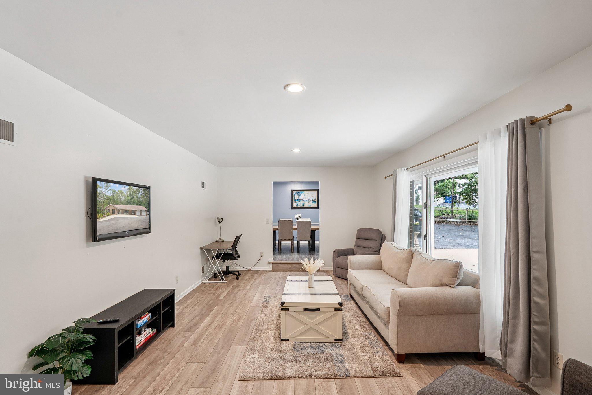 UPPER SENECA CREST - Residential