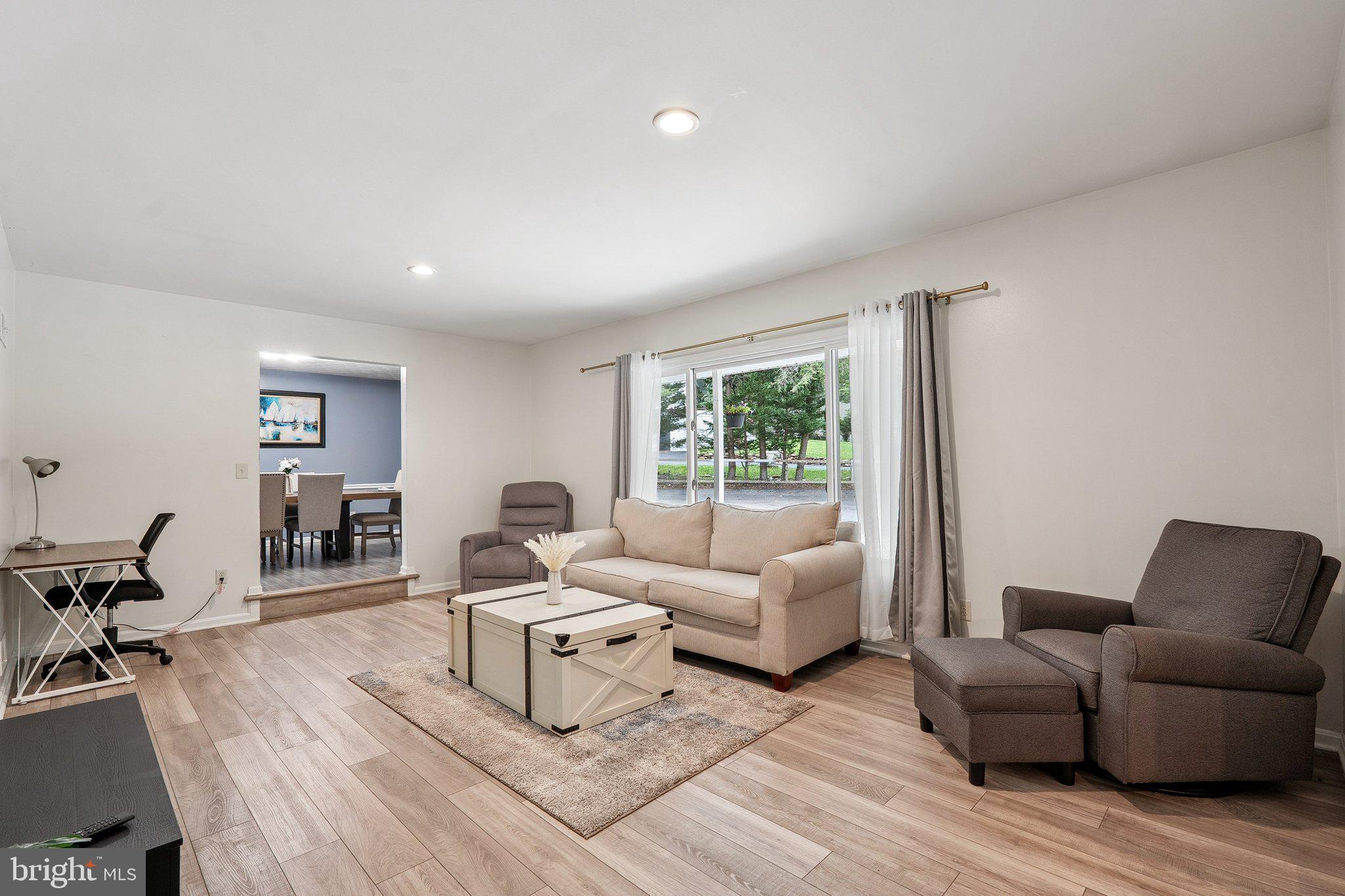 UPPER SENECA CREST - Residential