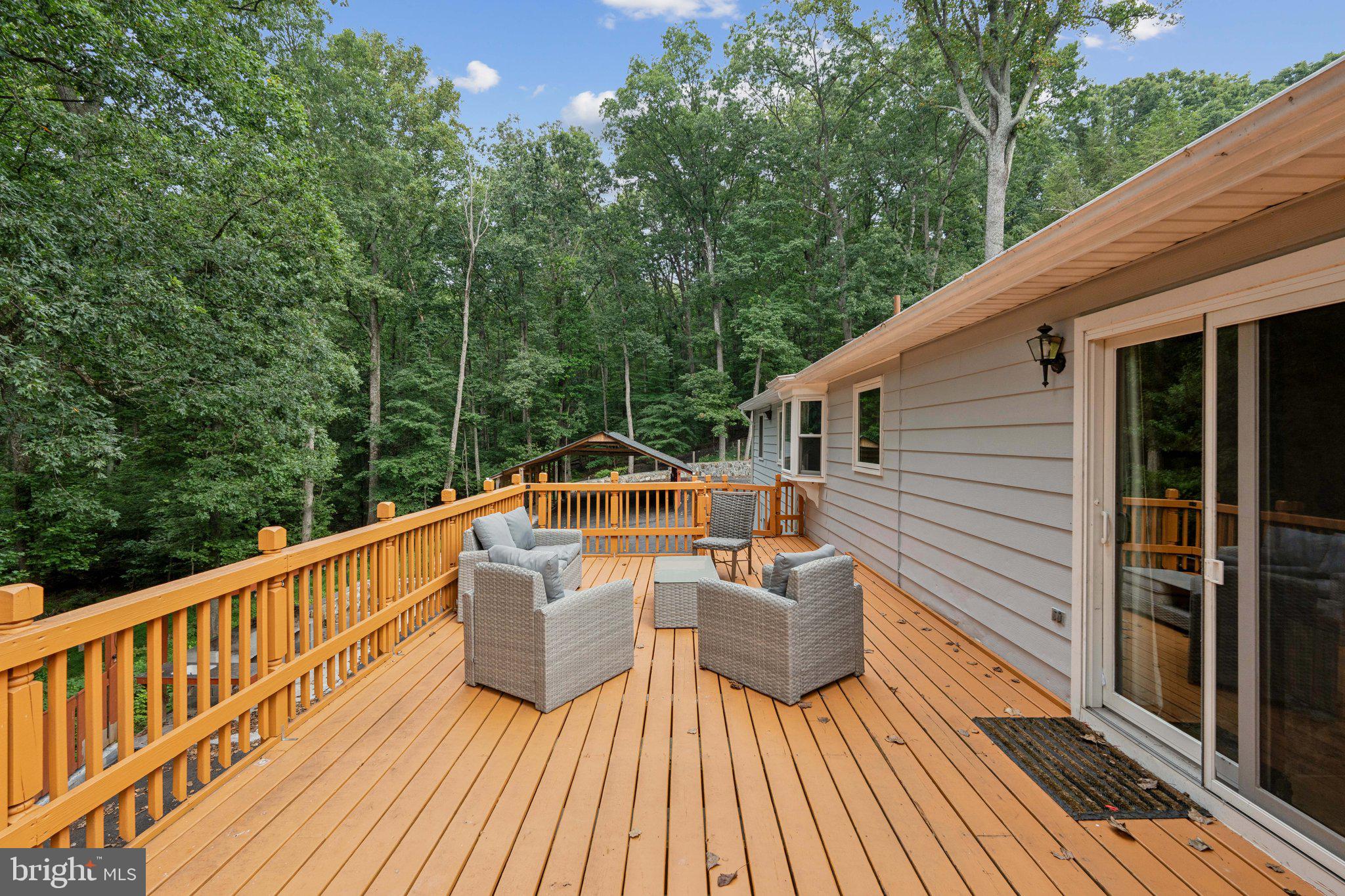 UPPER SENECA CREST - Residential