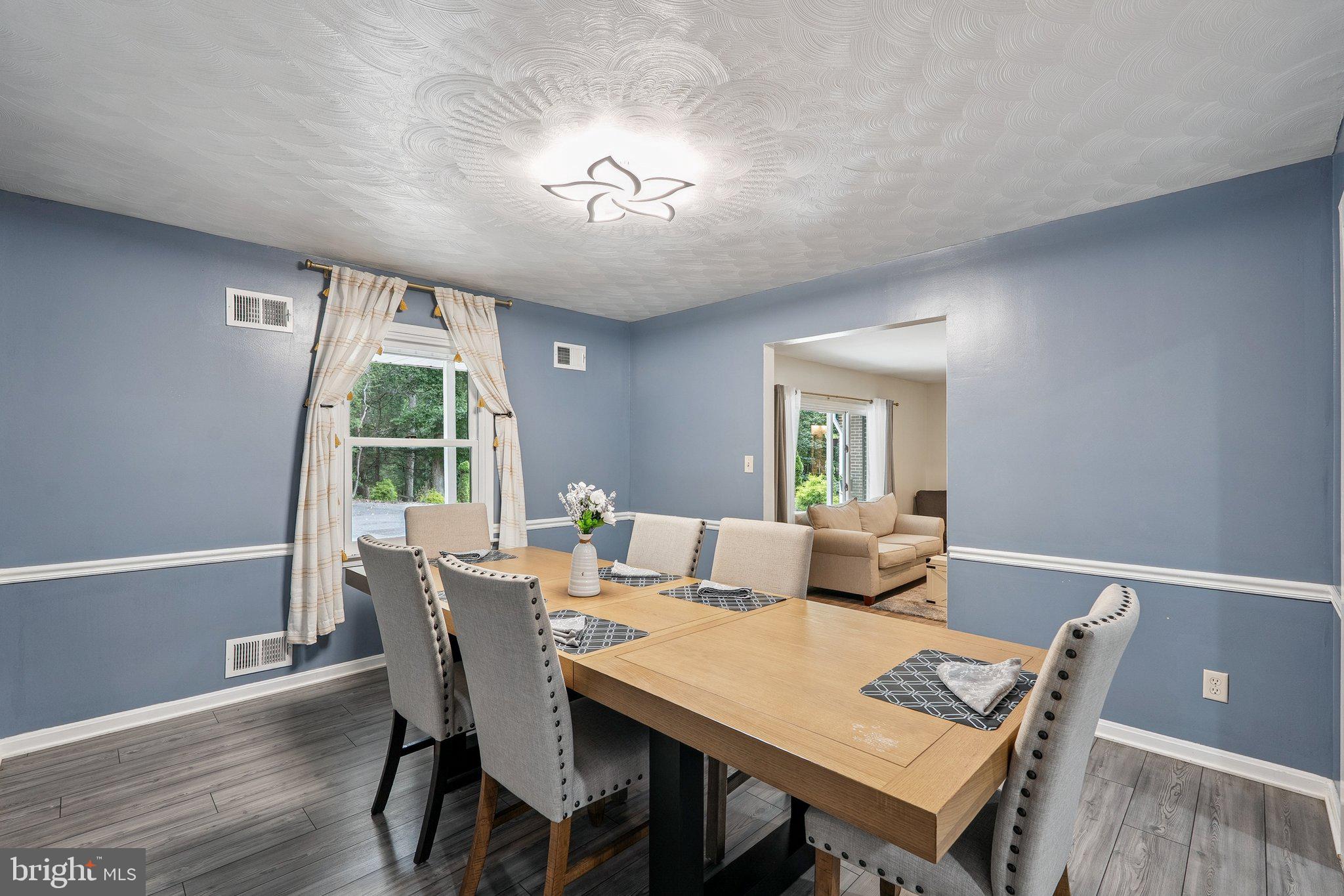 UPPER SENECA CREST - Residential