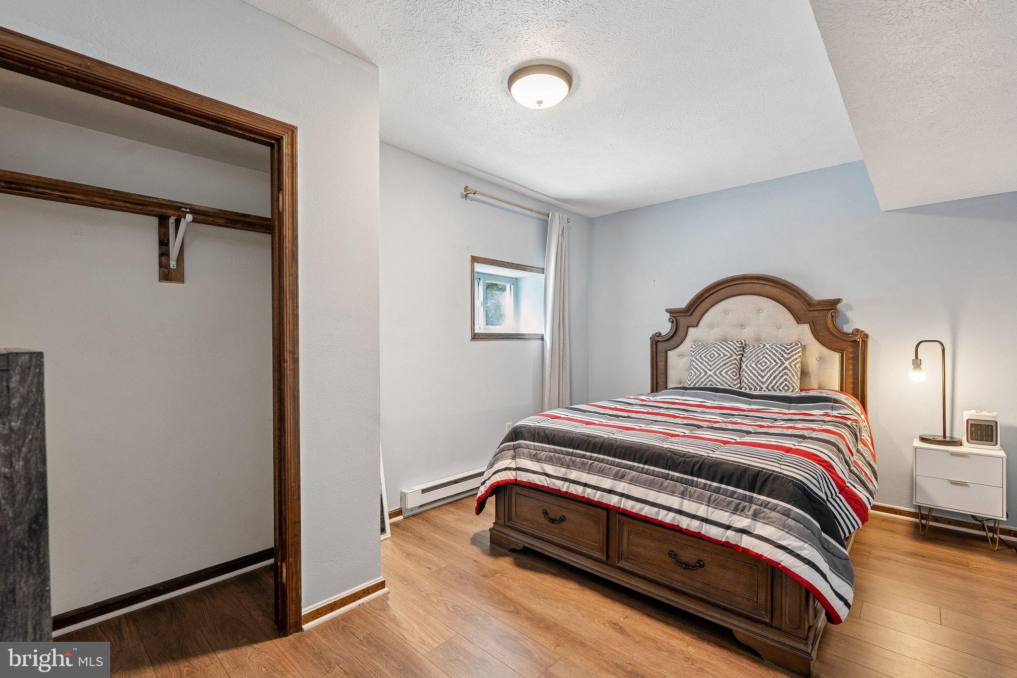 UPPER SENECA CREST - Residential