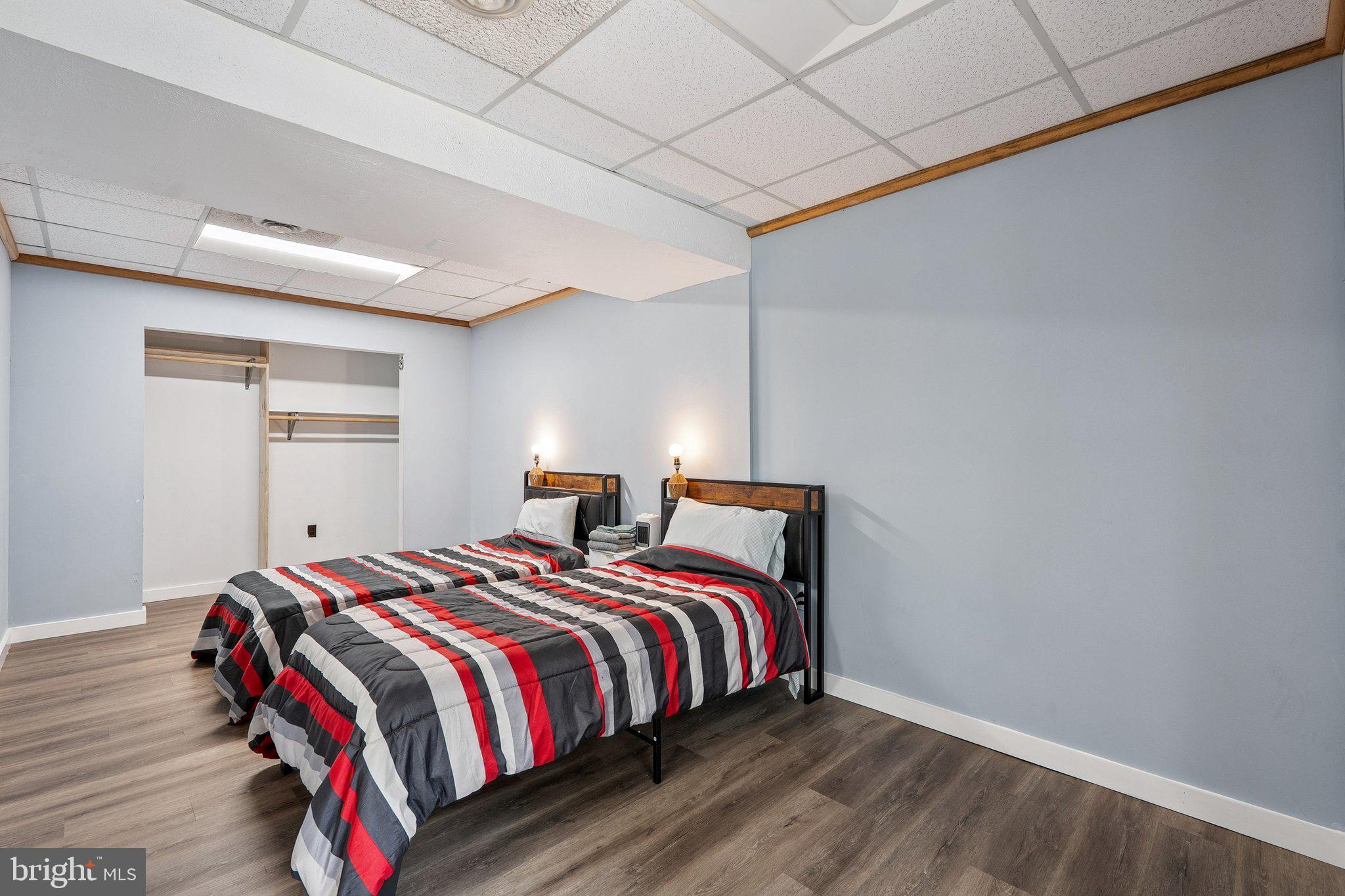 UPPER SENECA CREST - Residential