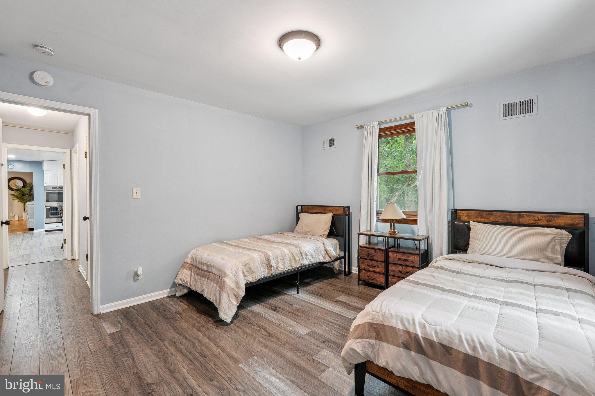 UPPER SENECA CREST - Residential