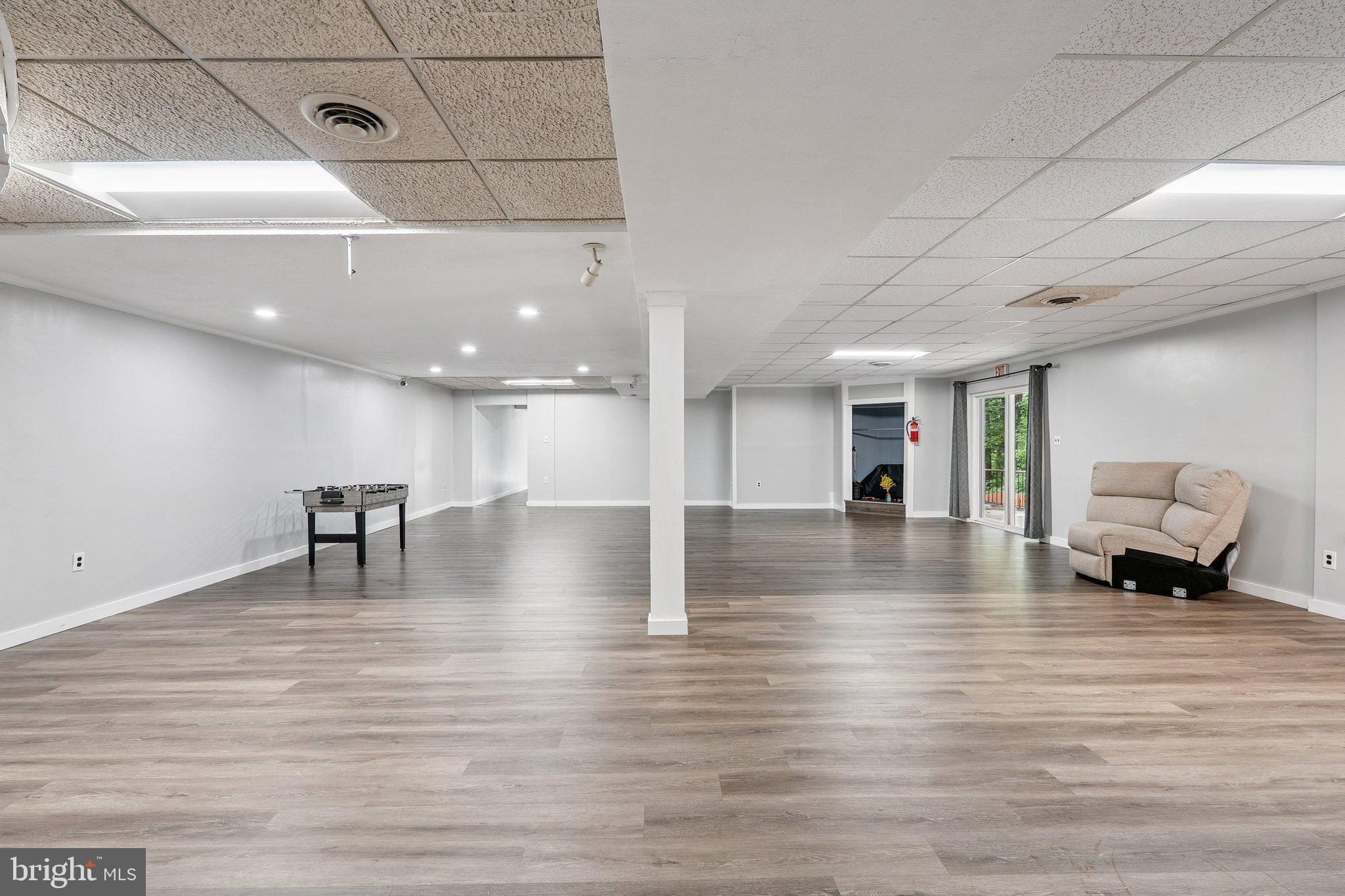 UPPER SENECA CREST - Residential