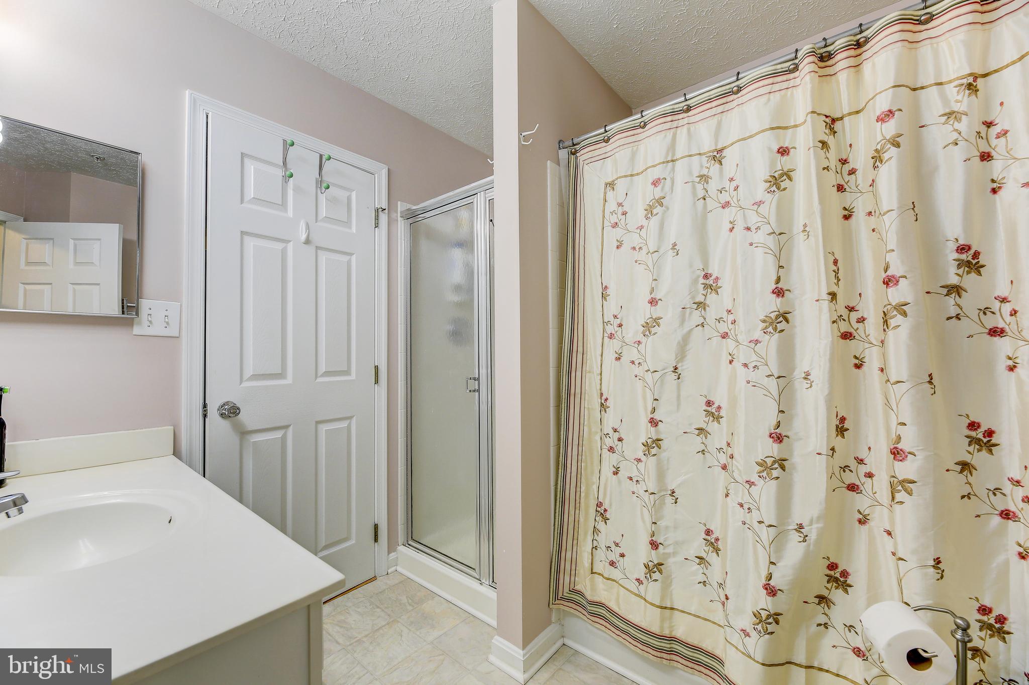 WOODS OF BAYVIEW - Residential