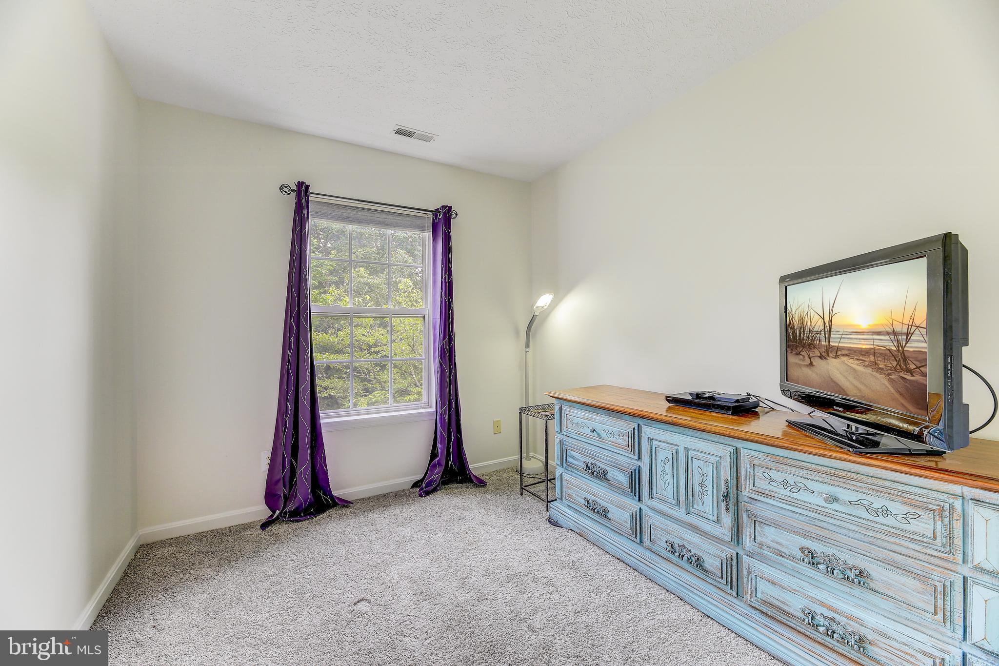 WOODS OF BAYVIEW - Residential