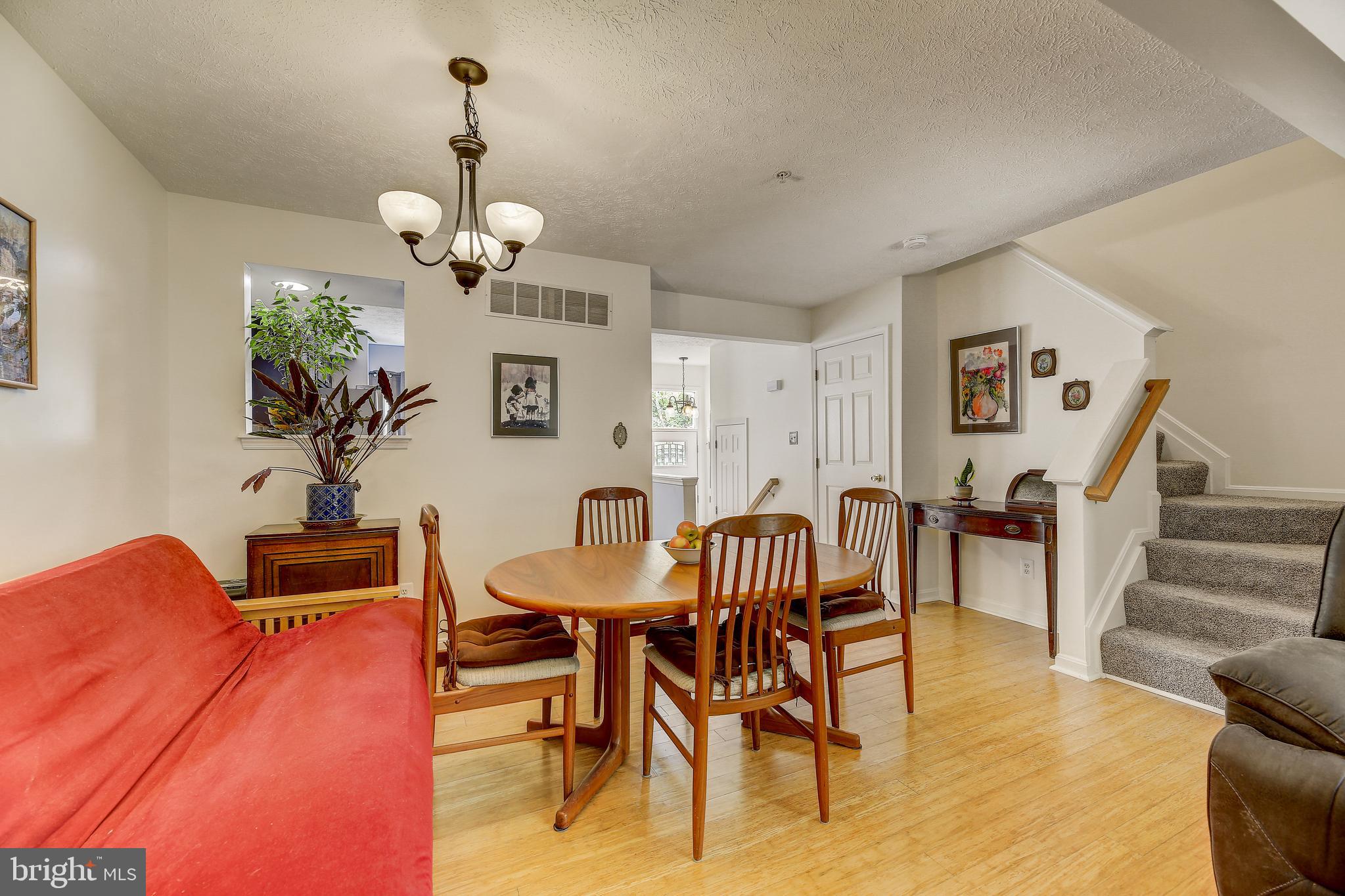 WOODS OF BAYVIEW - Residential