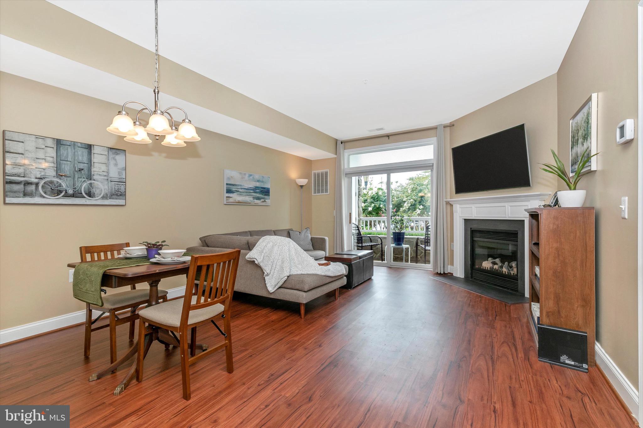 WORMANS MILL - Residential