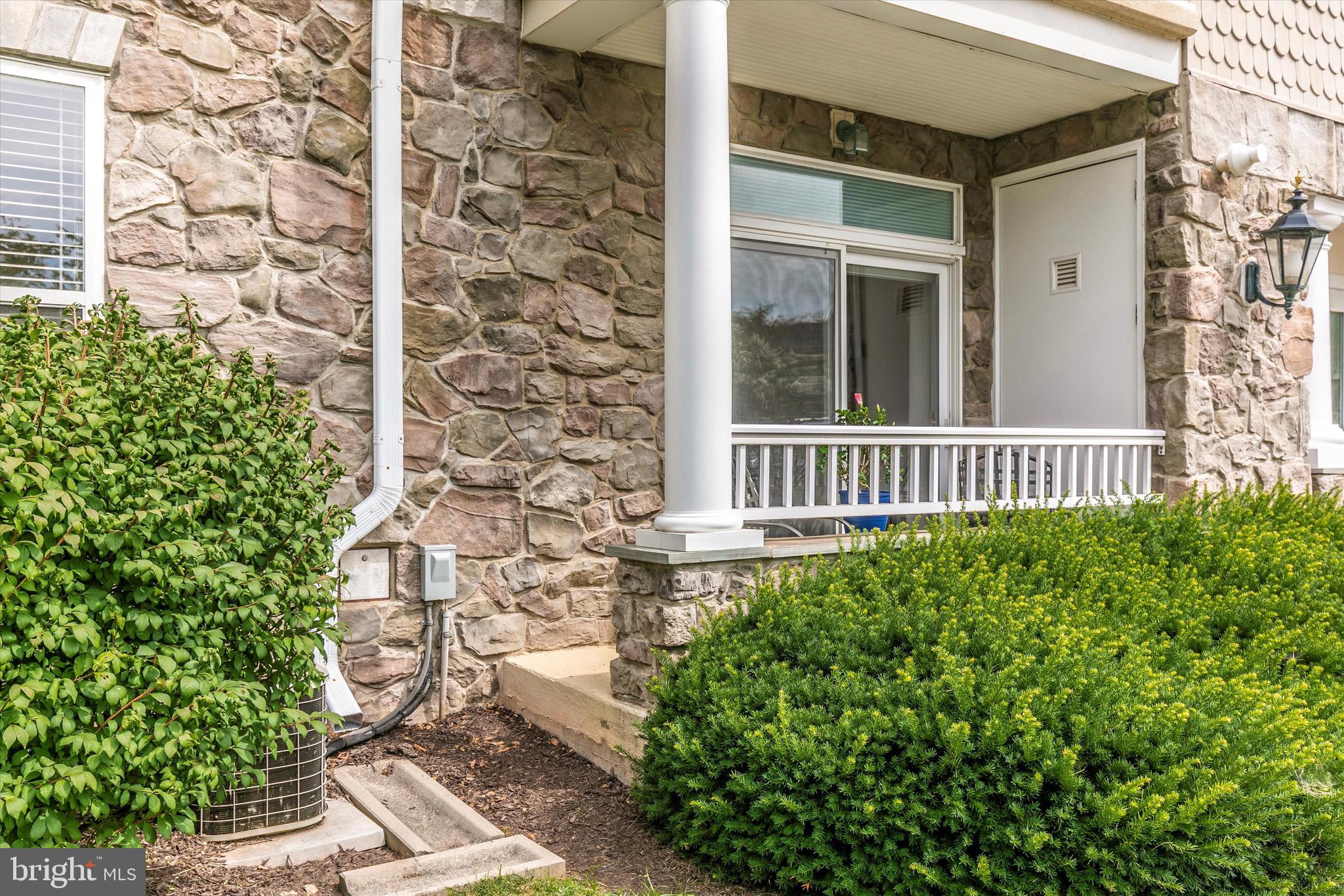 WORMANS MILL - Residential