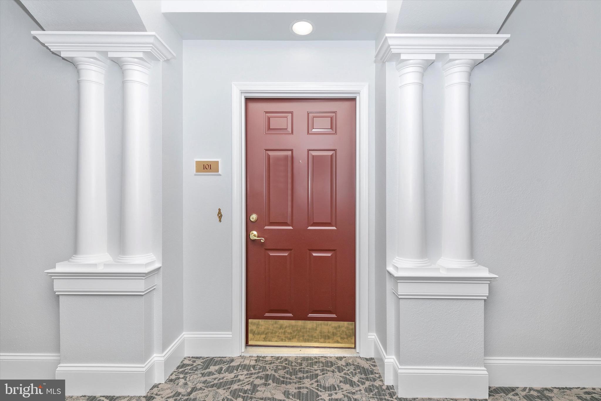 WORMANS MILL - Residential