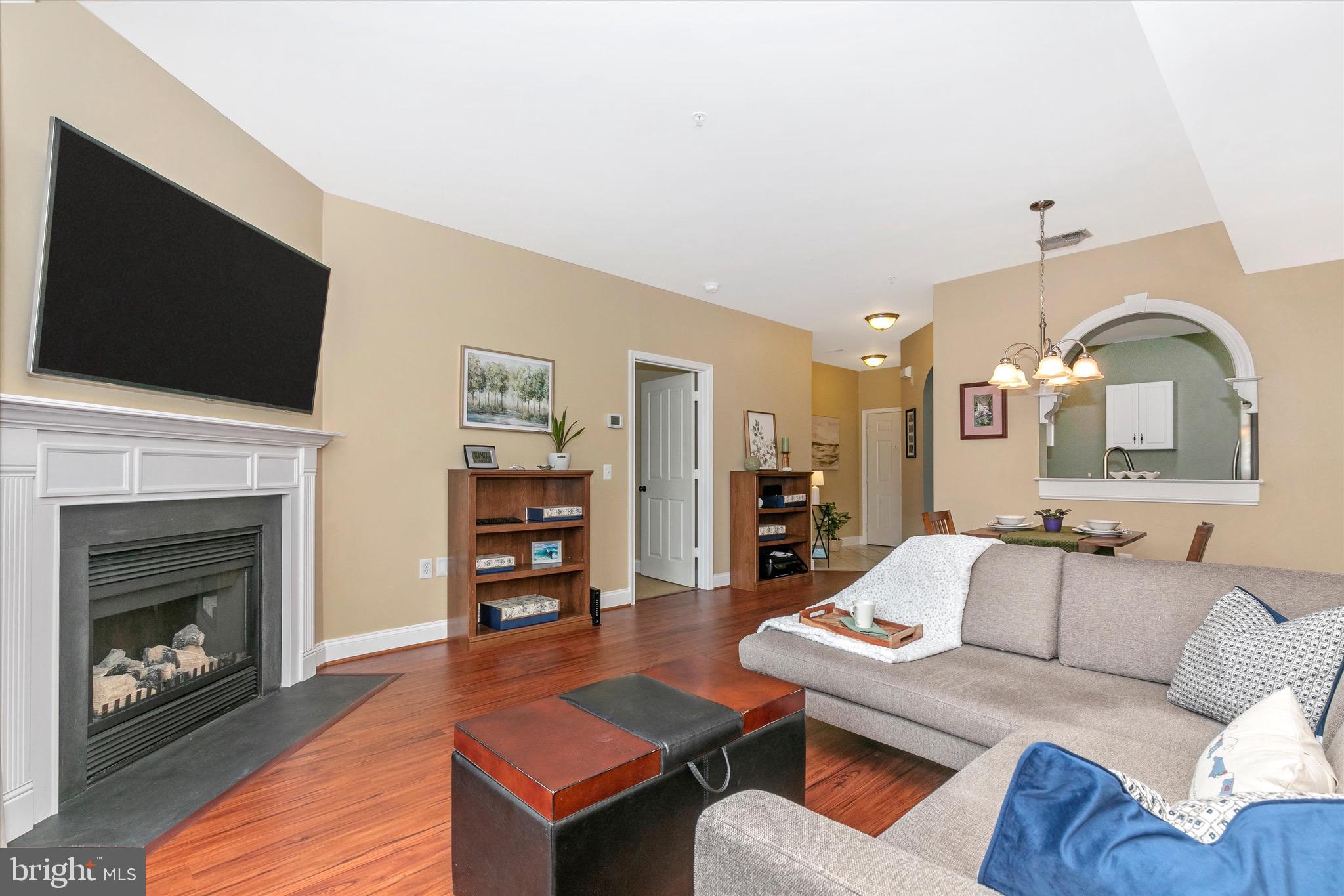 WORMANS MILL - Residential