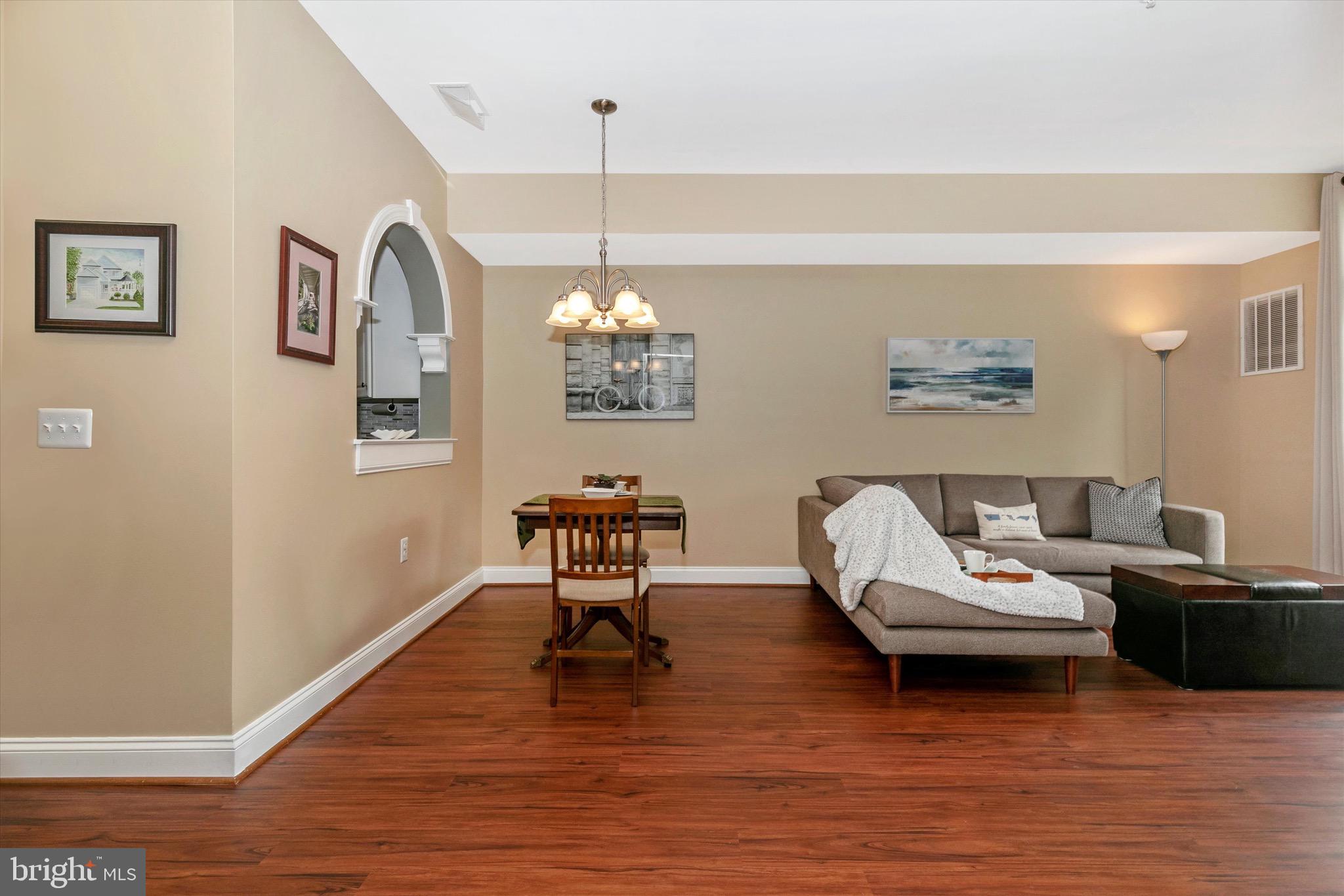 WORMANS MILL - Residential