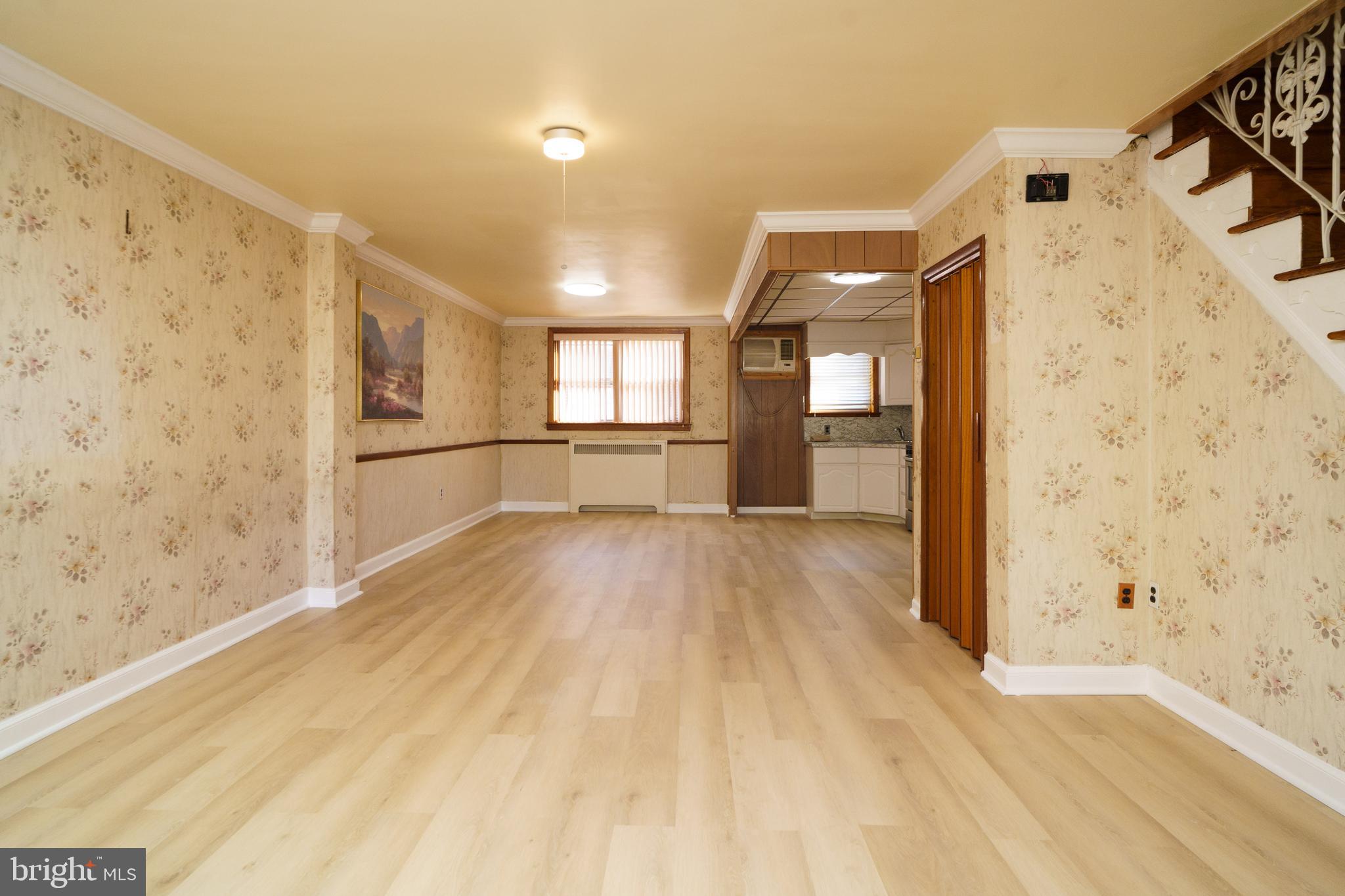 MAYFAIR (EAST) - Residential