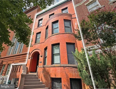 MLS: DCDC2285996