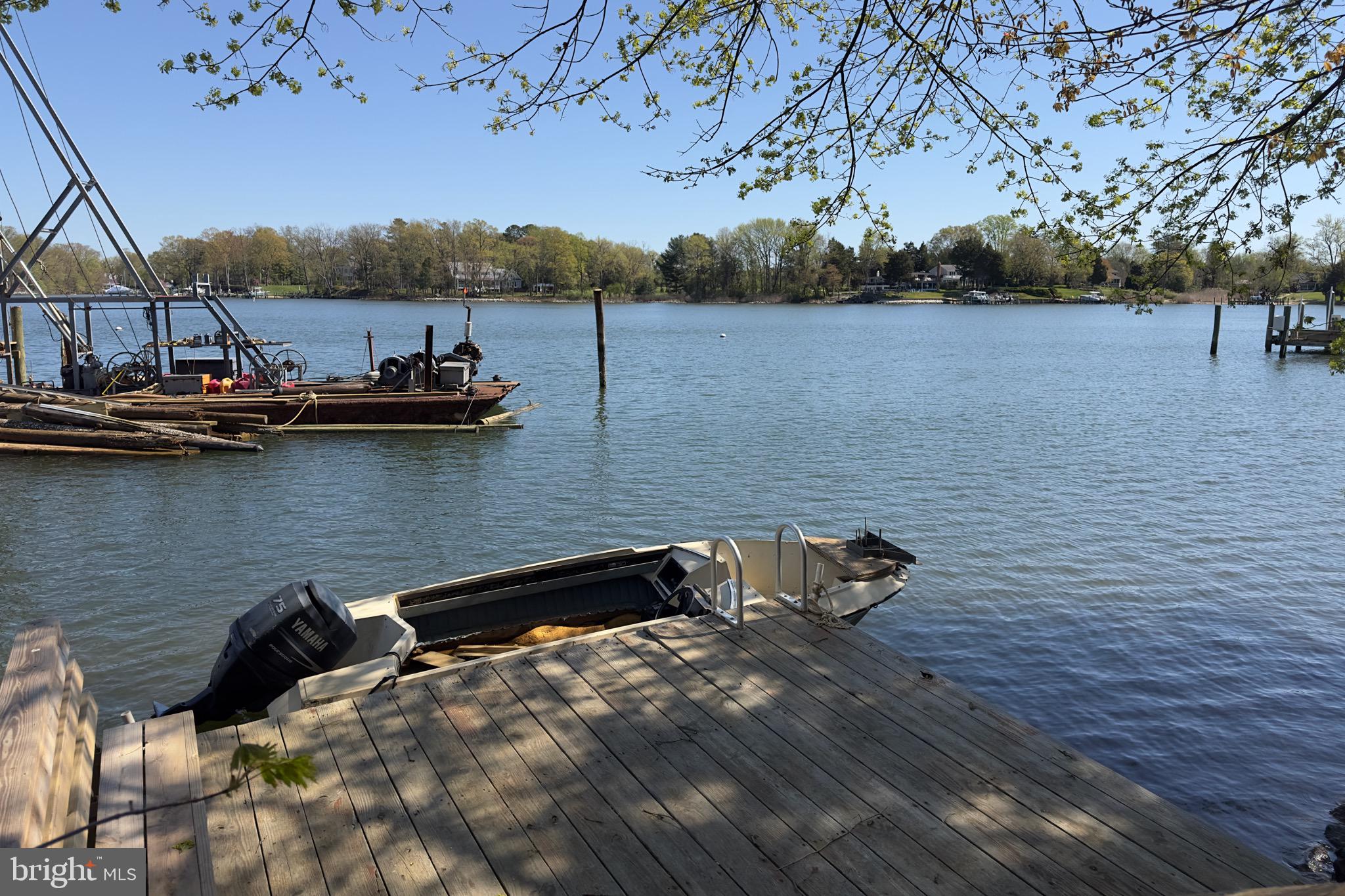 WHITEHALL BEACH - Residential