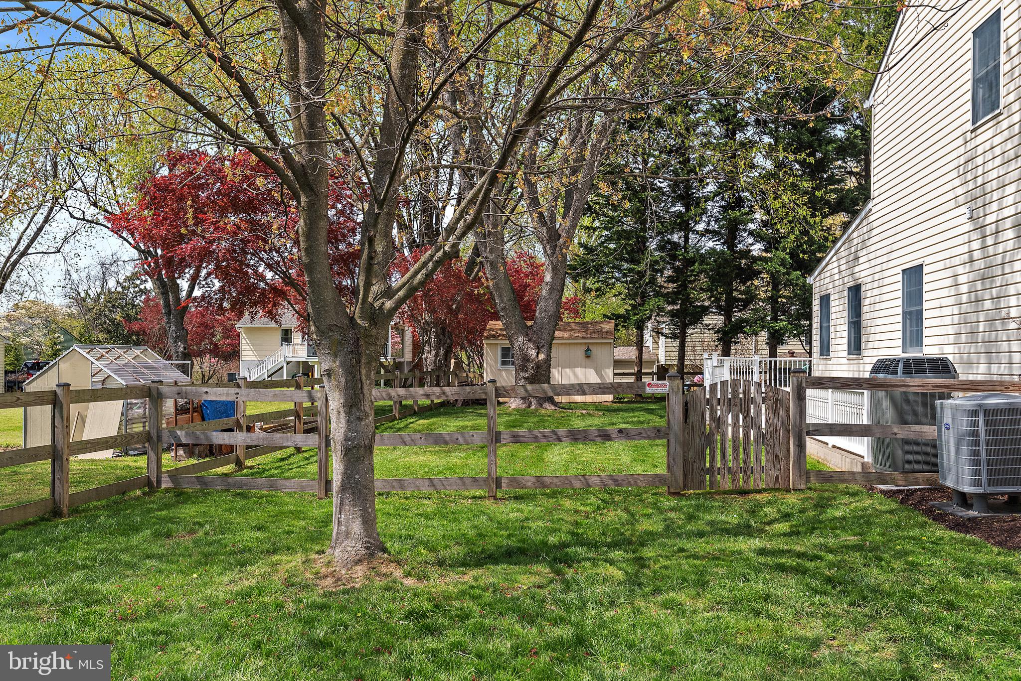 WHITEHALL BEACH - Residential