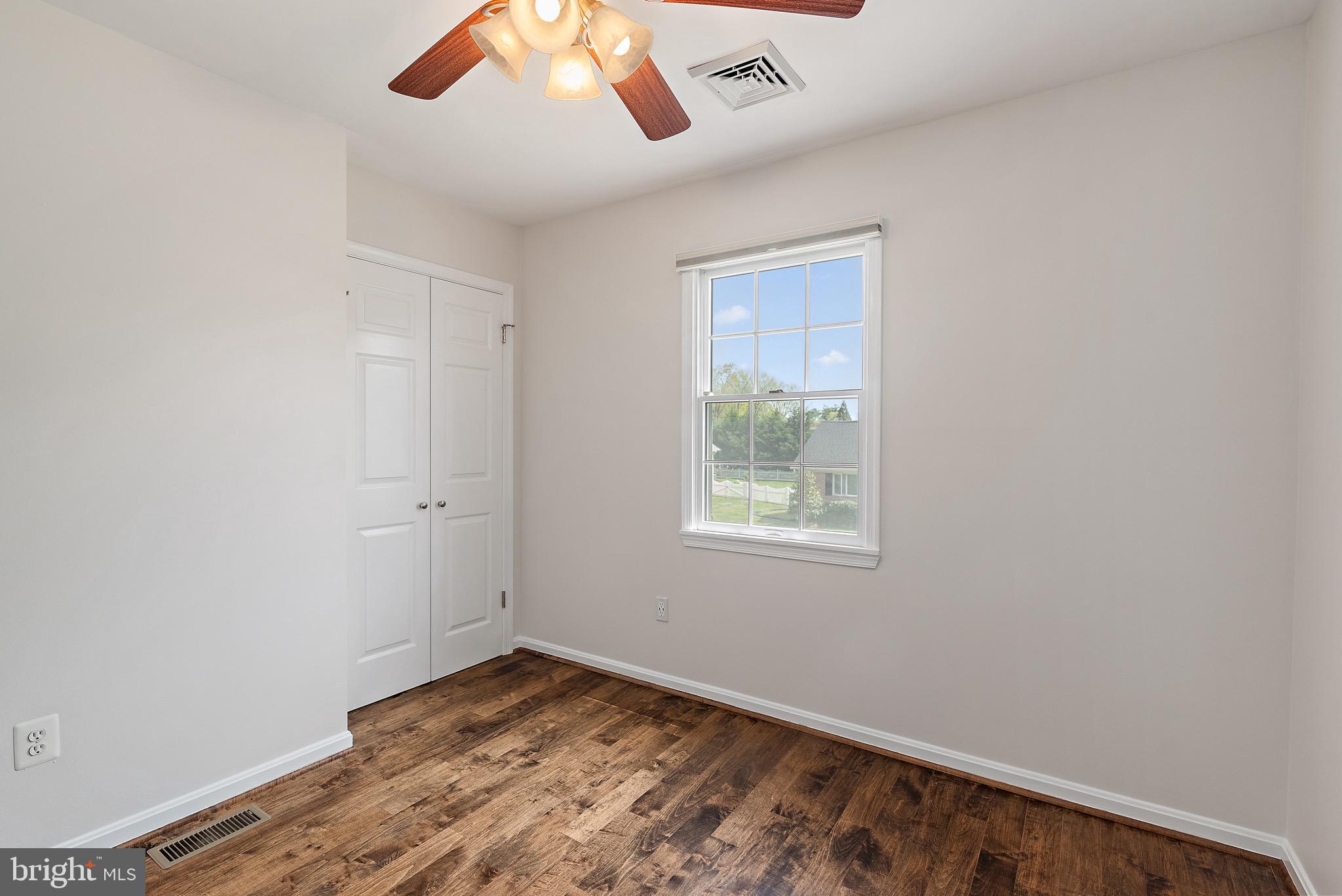 WHITEHALL BEACH - Residential