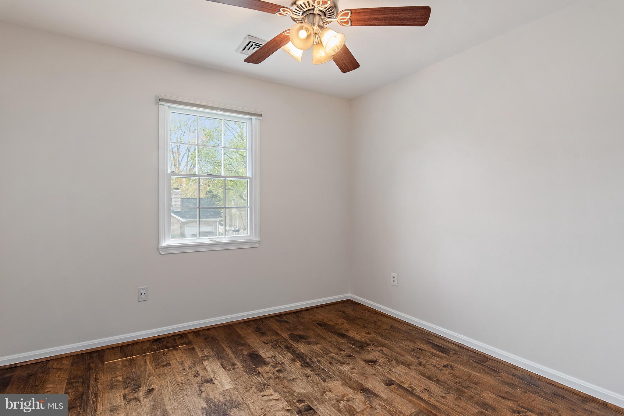 WHITEHALL BEACH - Residential