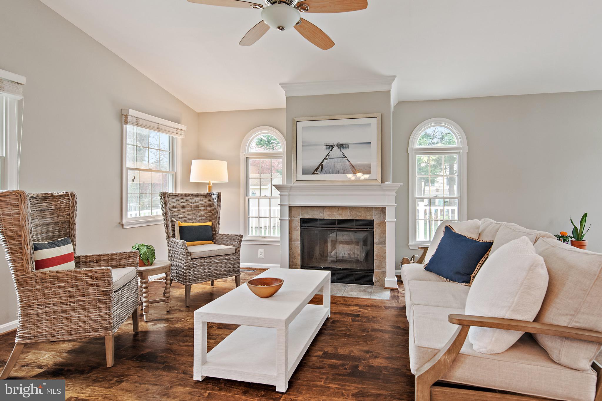 WHITEHALL BEACH - Residential