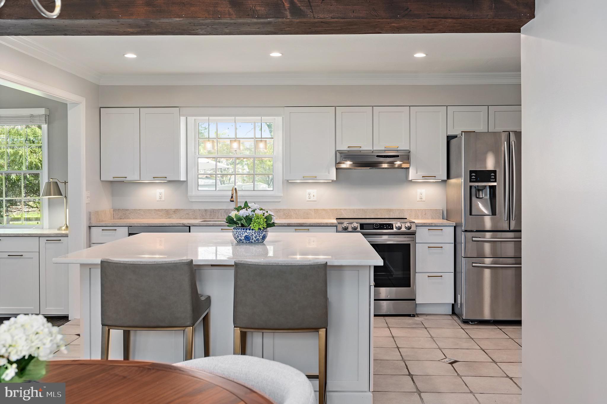 WHITEHALL BEACH - Residential