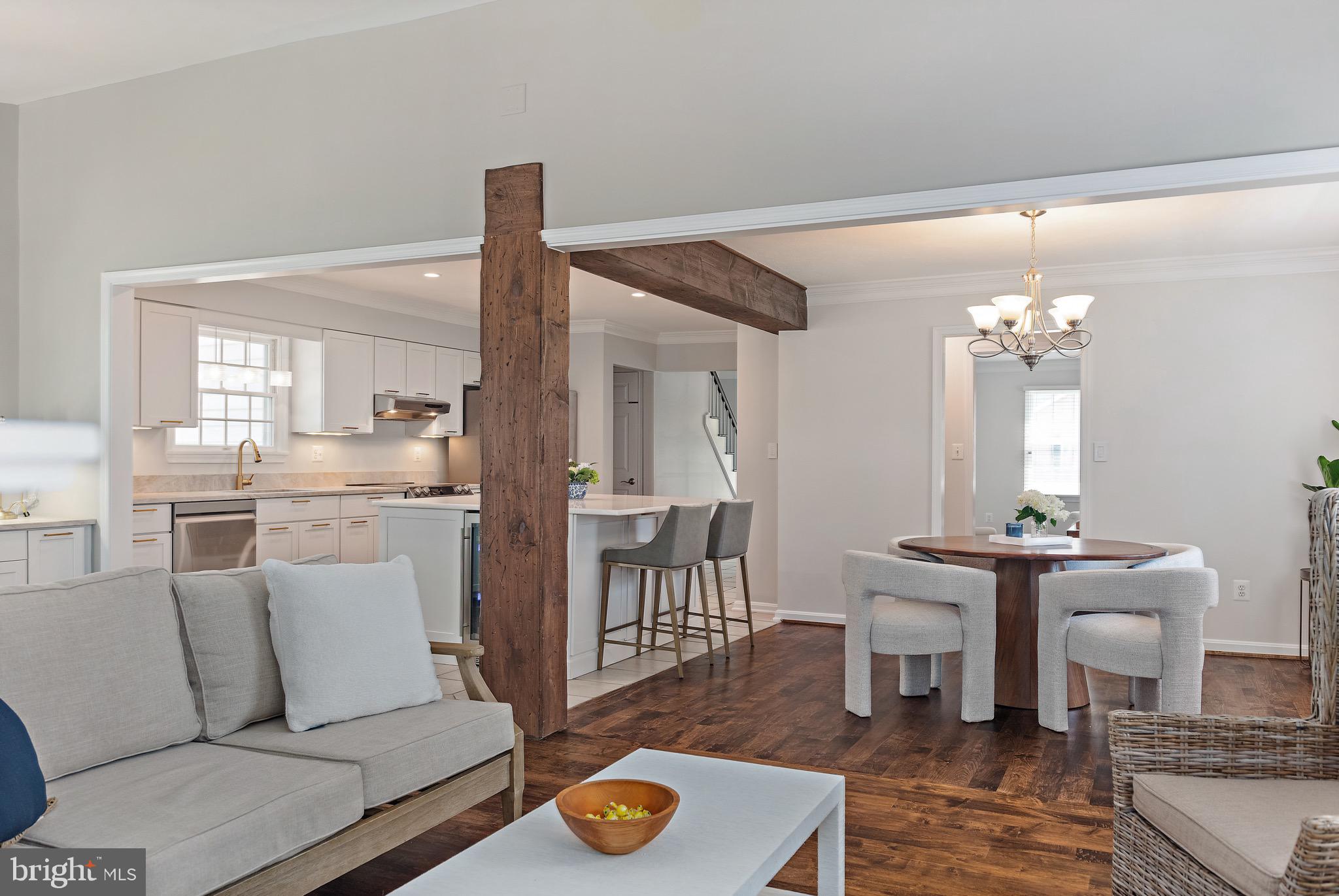 WHITEHALL BEACH - Residential