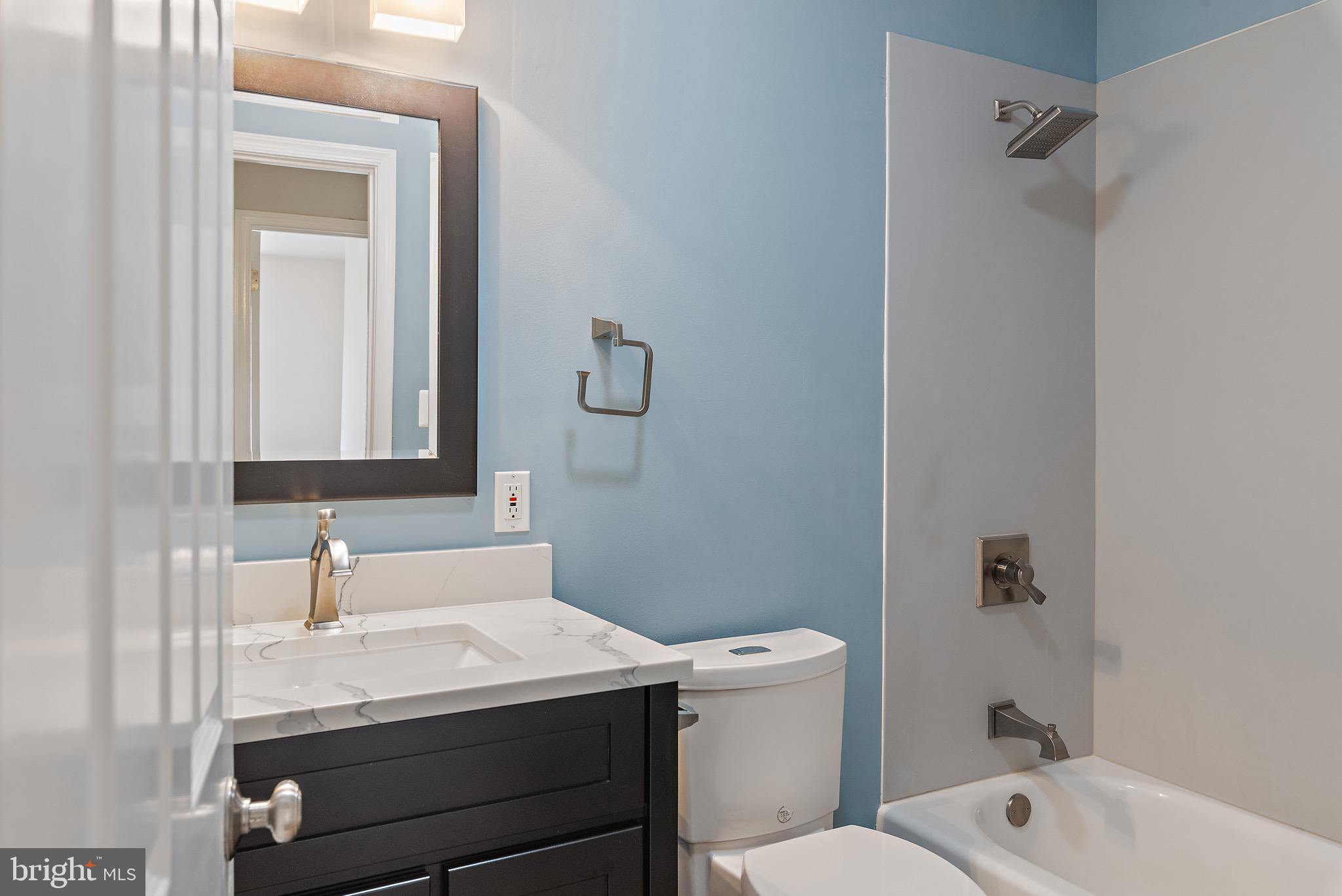 WHITEHALL BEACH - Residential