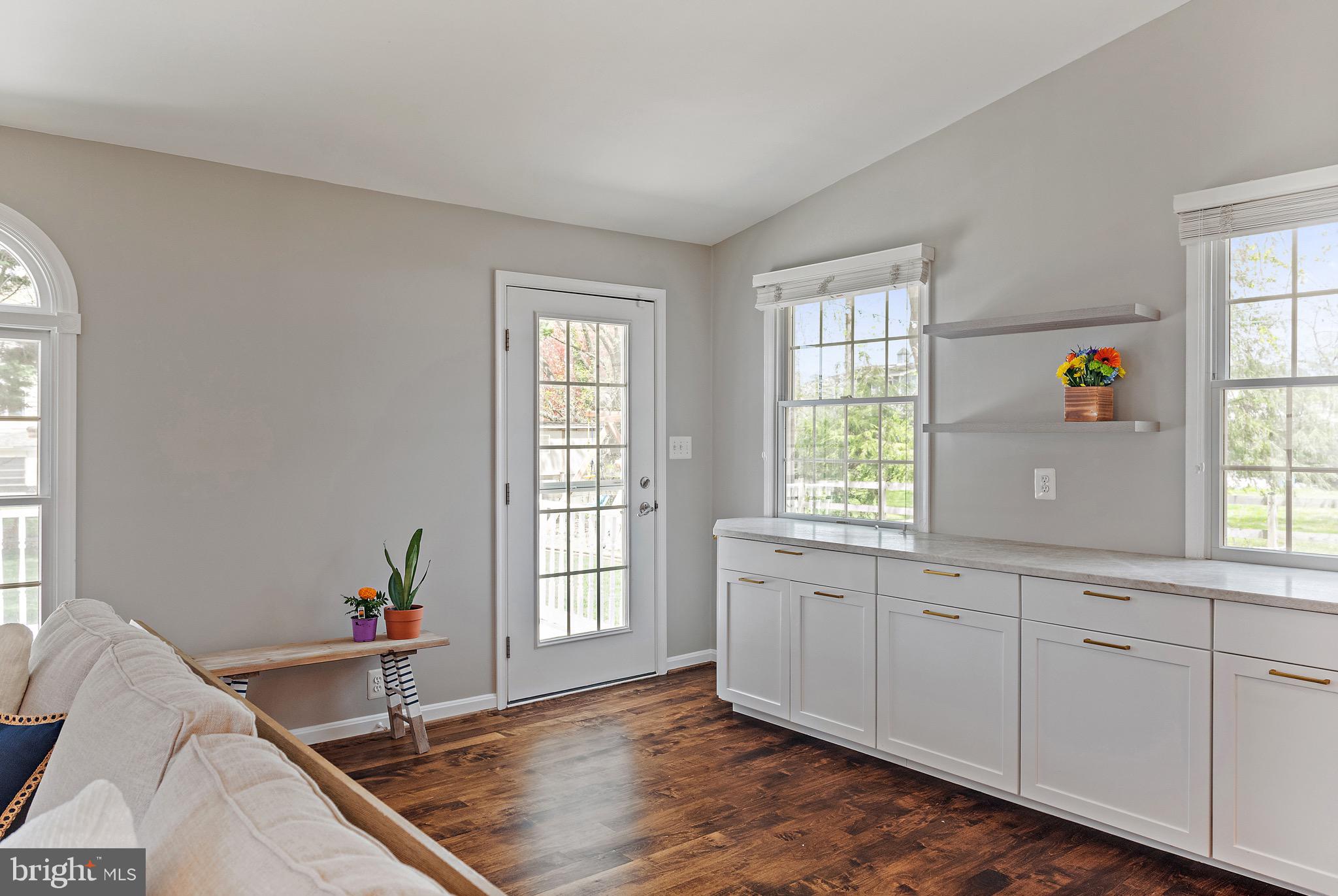 WHITEHALL BEACH - Residential