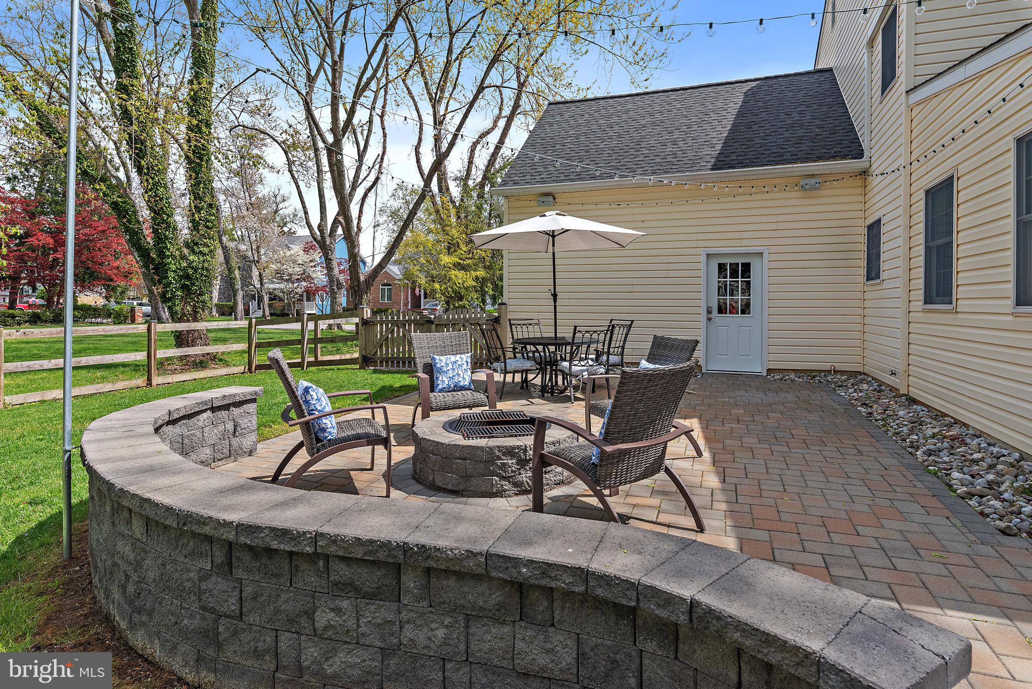 WHITEHALL BEACH - Residential