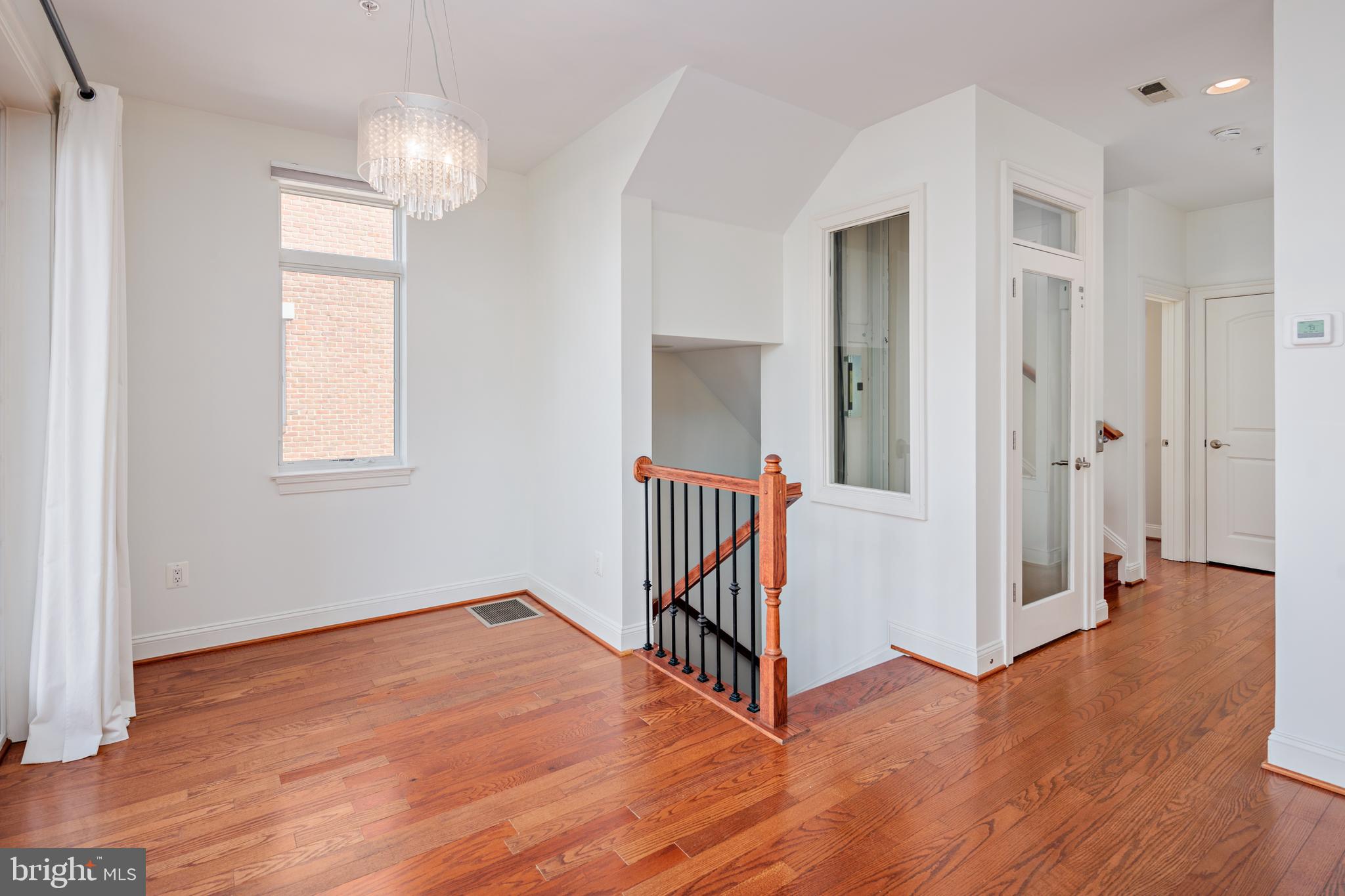 PIER HOMES AT HARBORVIEW - Residential Lease