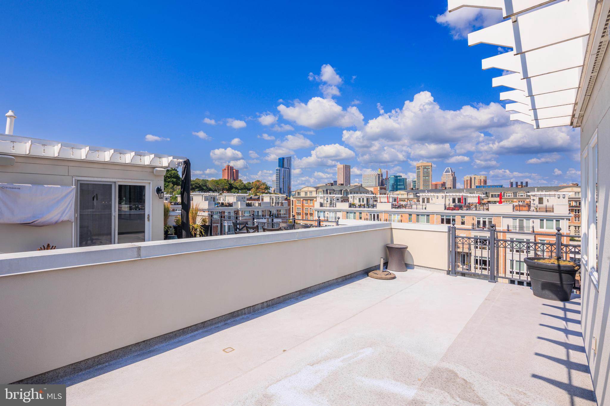 PIER HOMES AT HARBORVIEW - Residential Lease