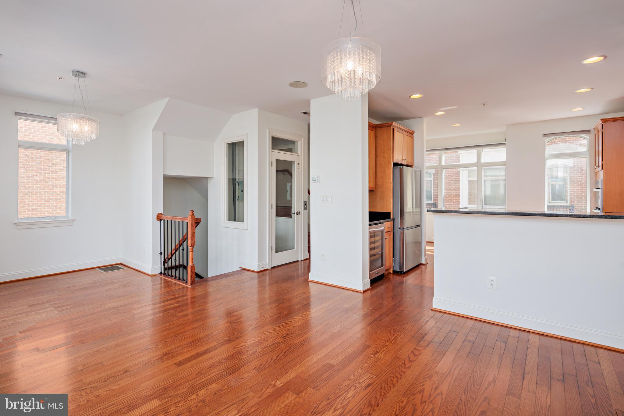 PIER HOMES AT HARBORVIEW - Residential Lease