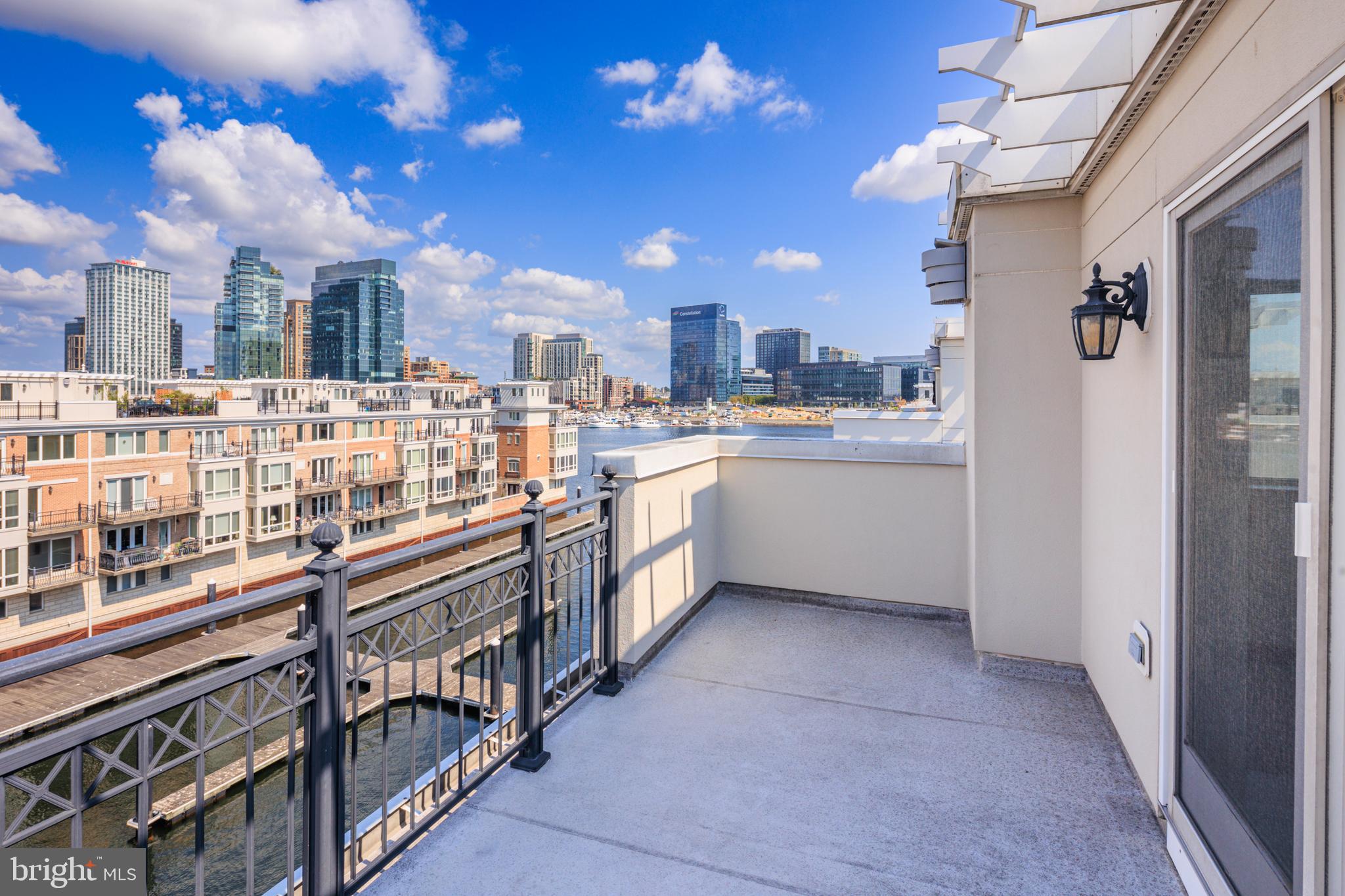 PIER HOMES AT HARBORVIEW - Residential Lease