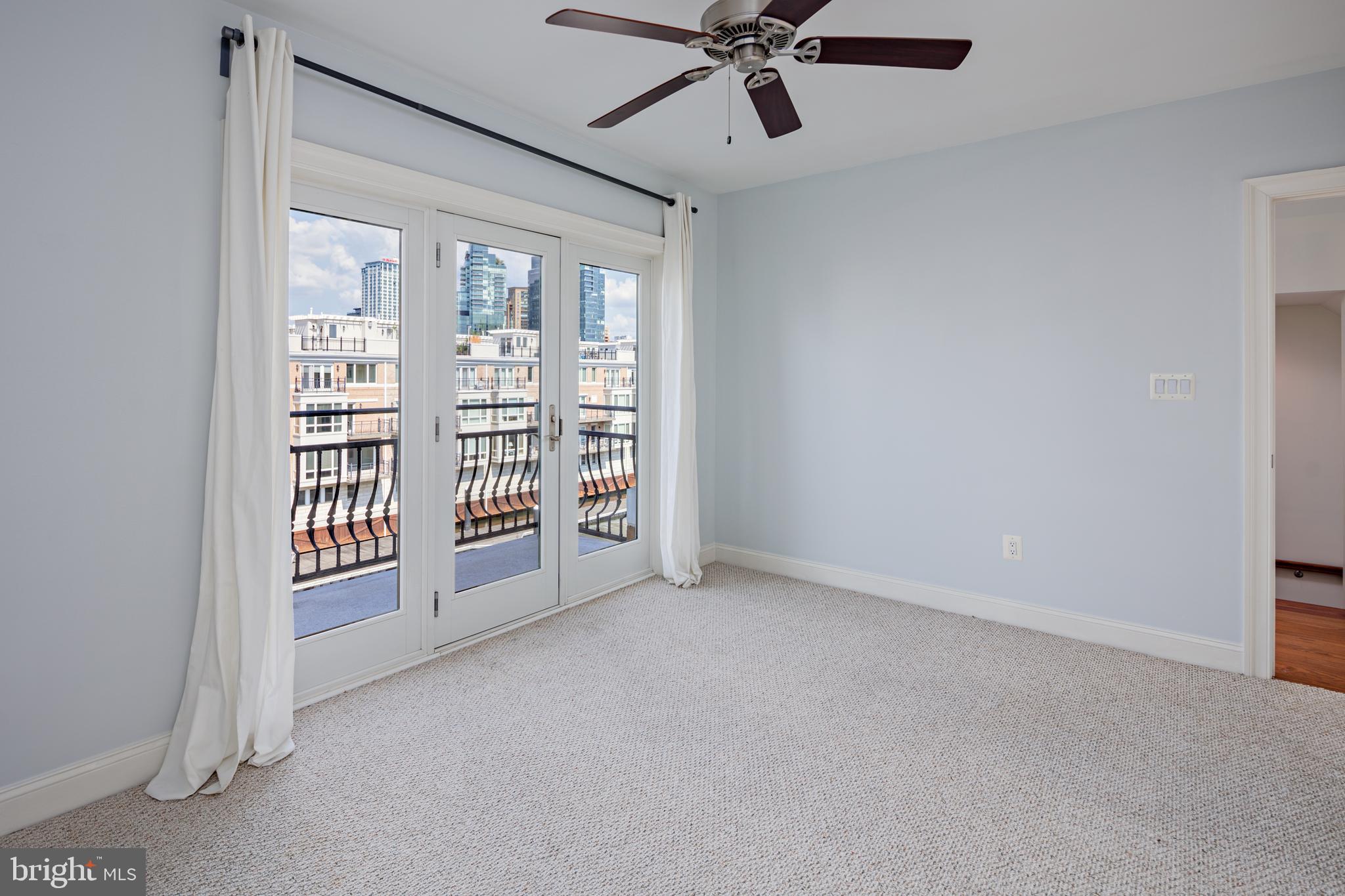 PIER HOMES AT HARBORVIEW - Residential Lease