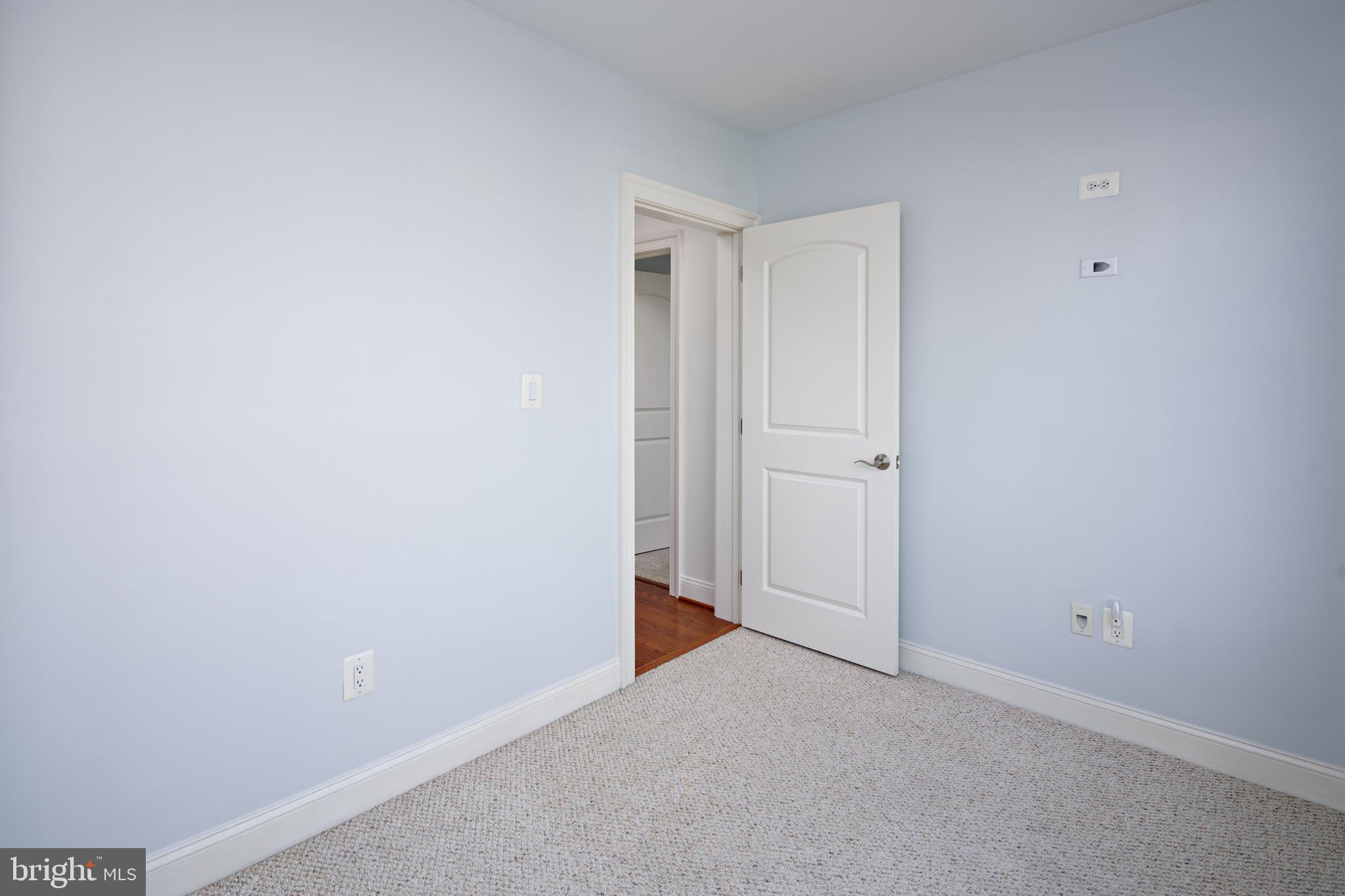 PIER HOMES AT HARBORVIEW - Residential Lease