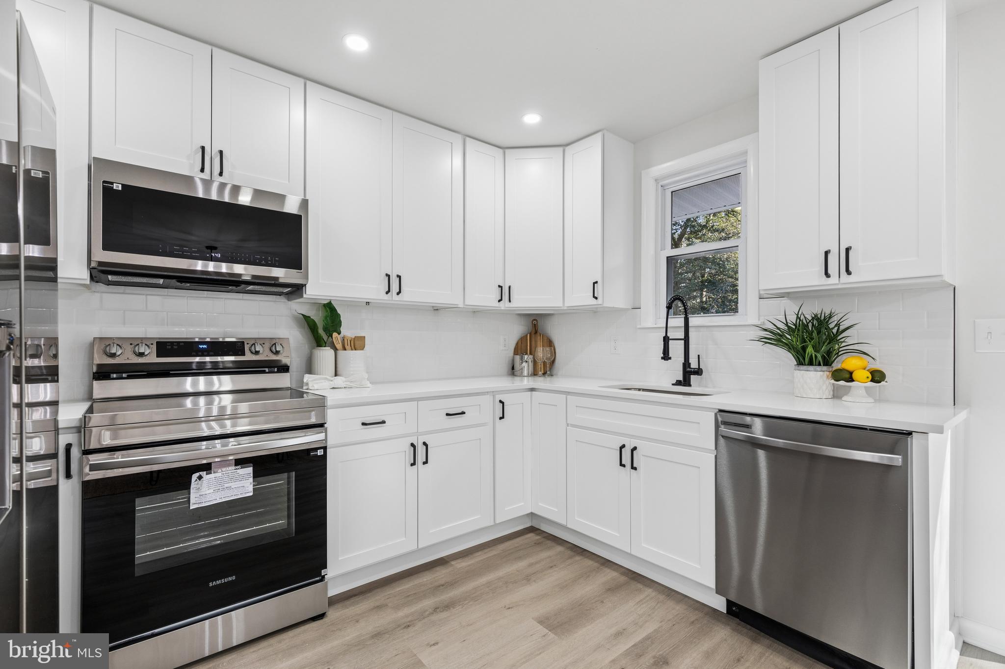 CAPE ST CLAIRE - Residential