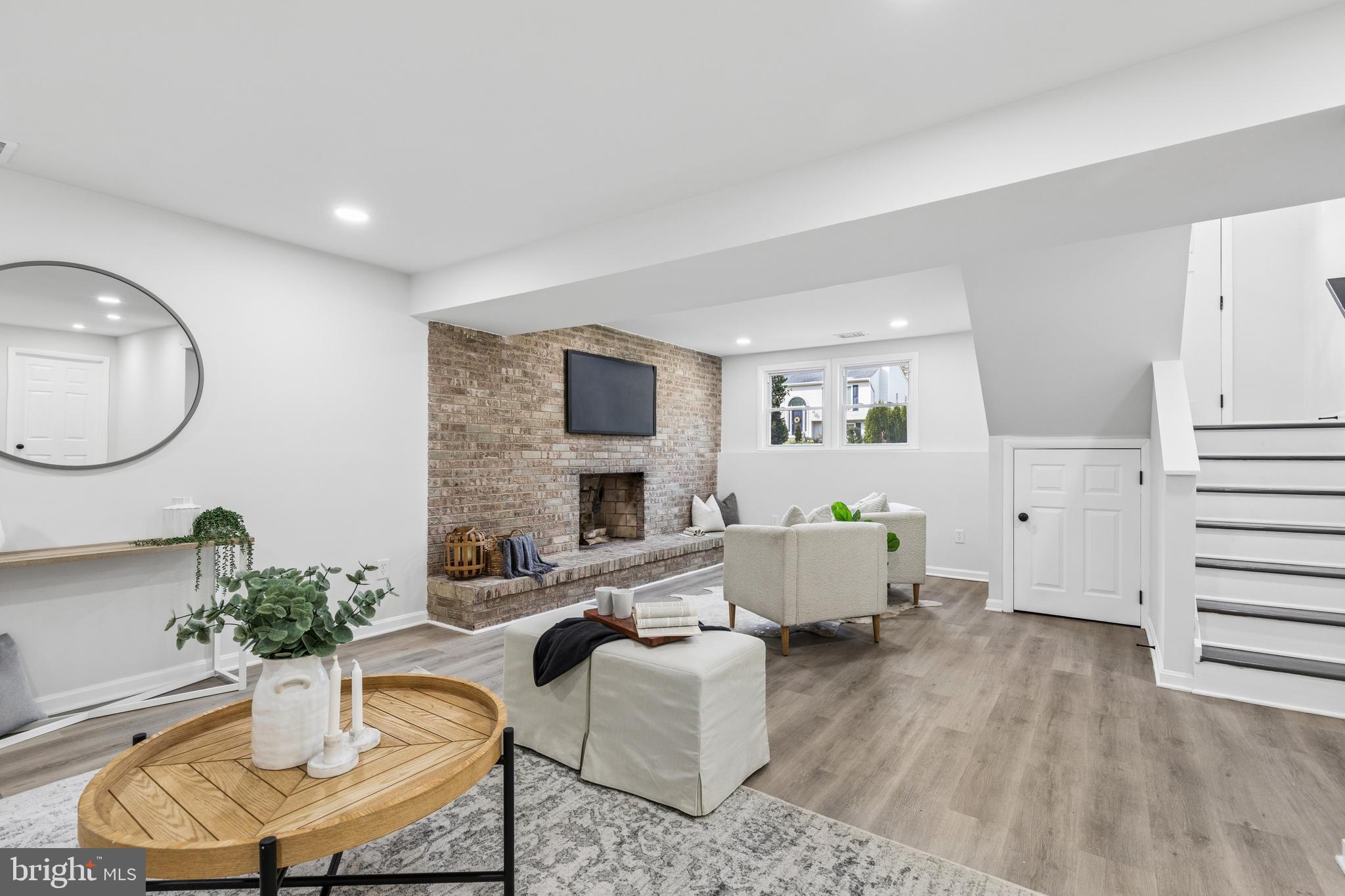 CAPE ST CLAIRE - Residential