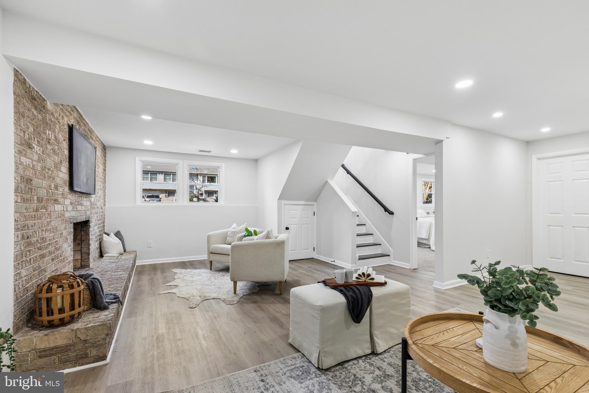 CAPE ST CLAIRE - Residential