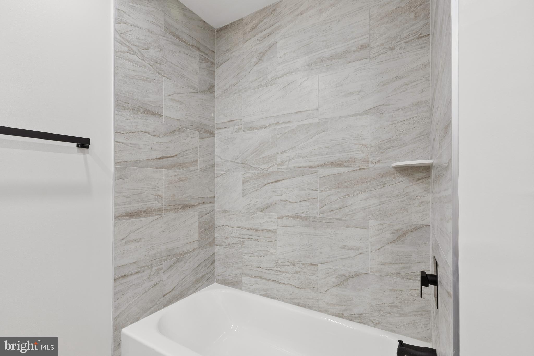 CAPE ST CLAIRE - Residential