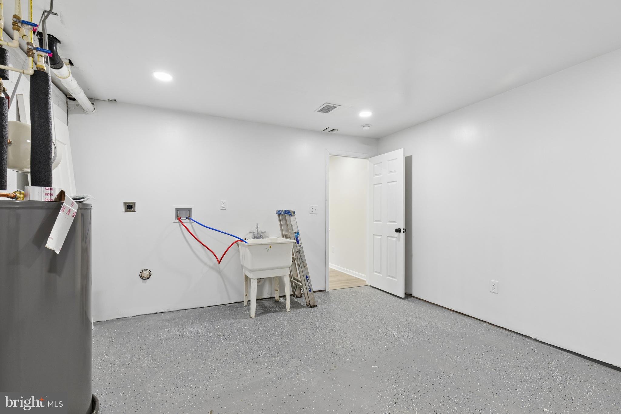 CAPE ST CLAIRE - Residential