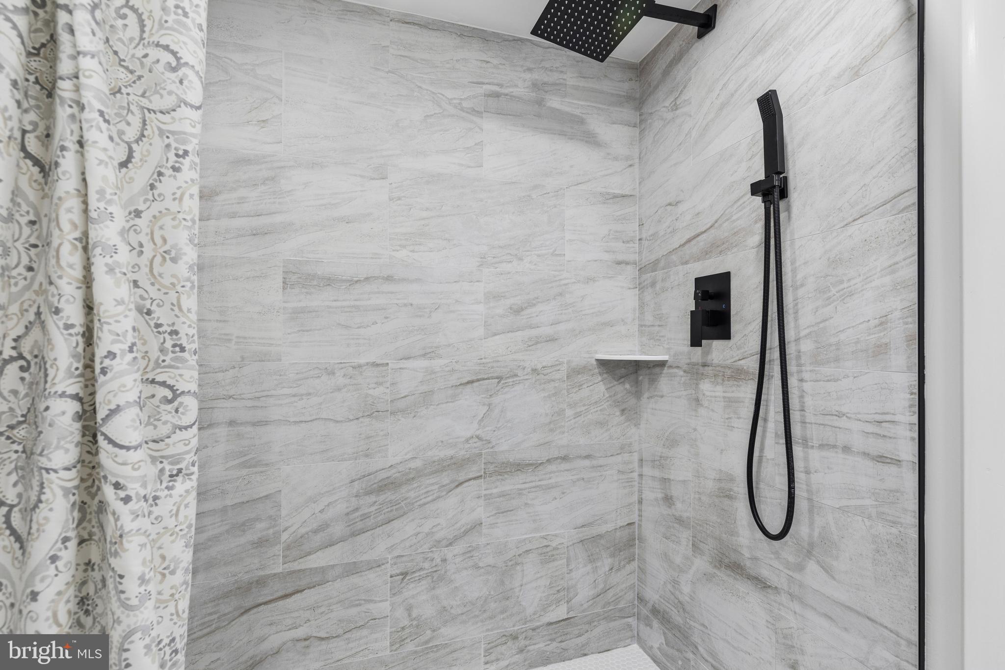 CAPE ST CLAIRE - Residential