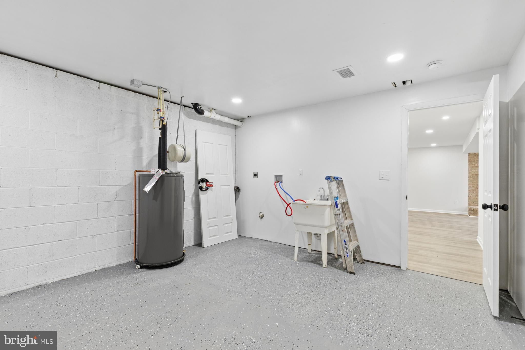 CAPE ST CLAIRE - Residential