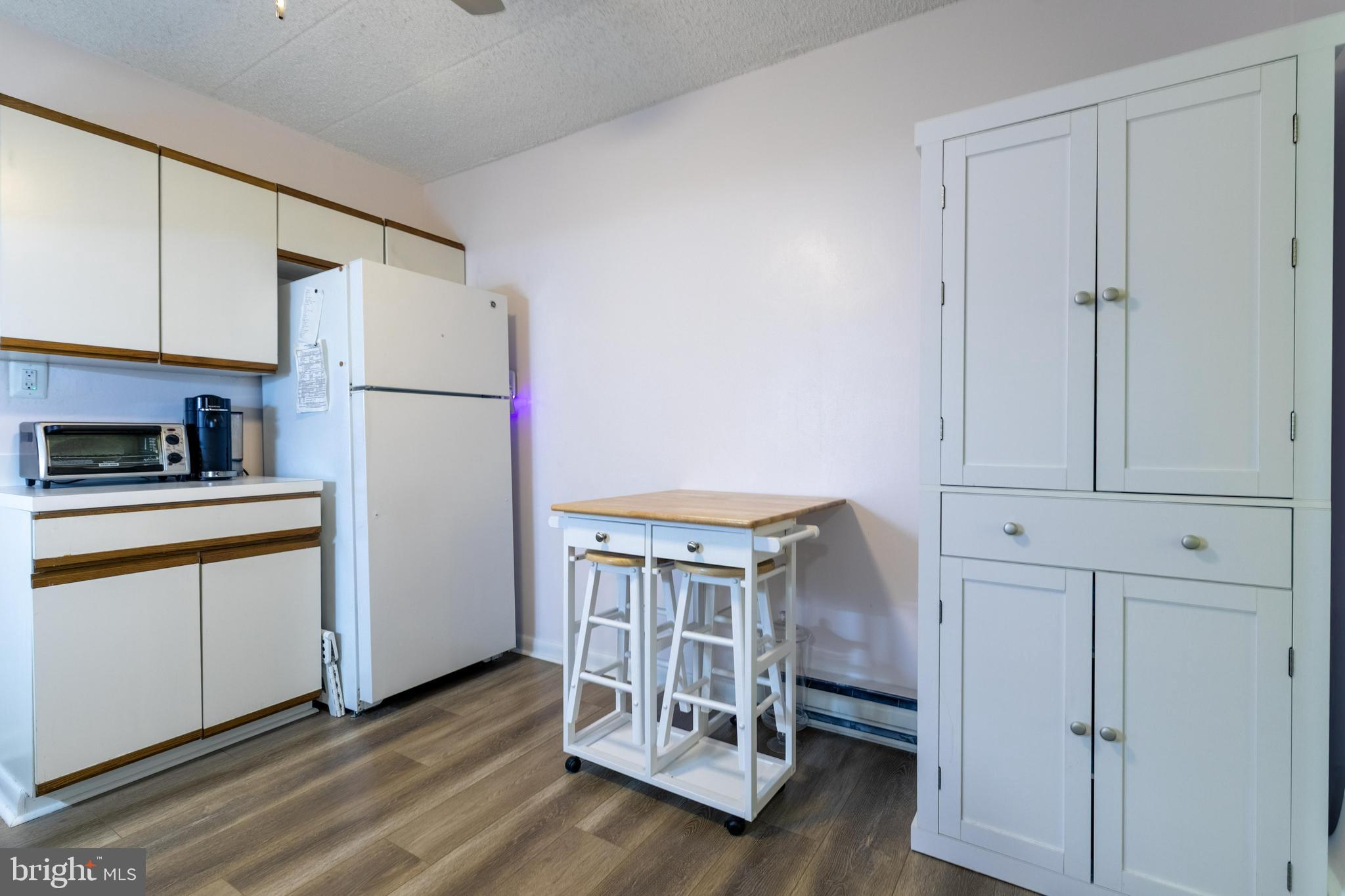 HAVERFORD HILL - Residential