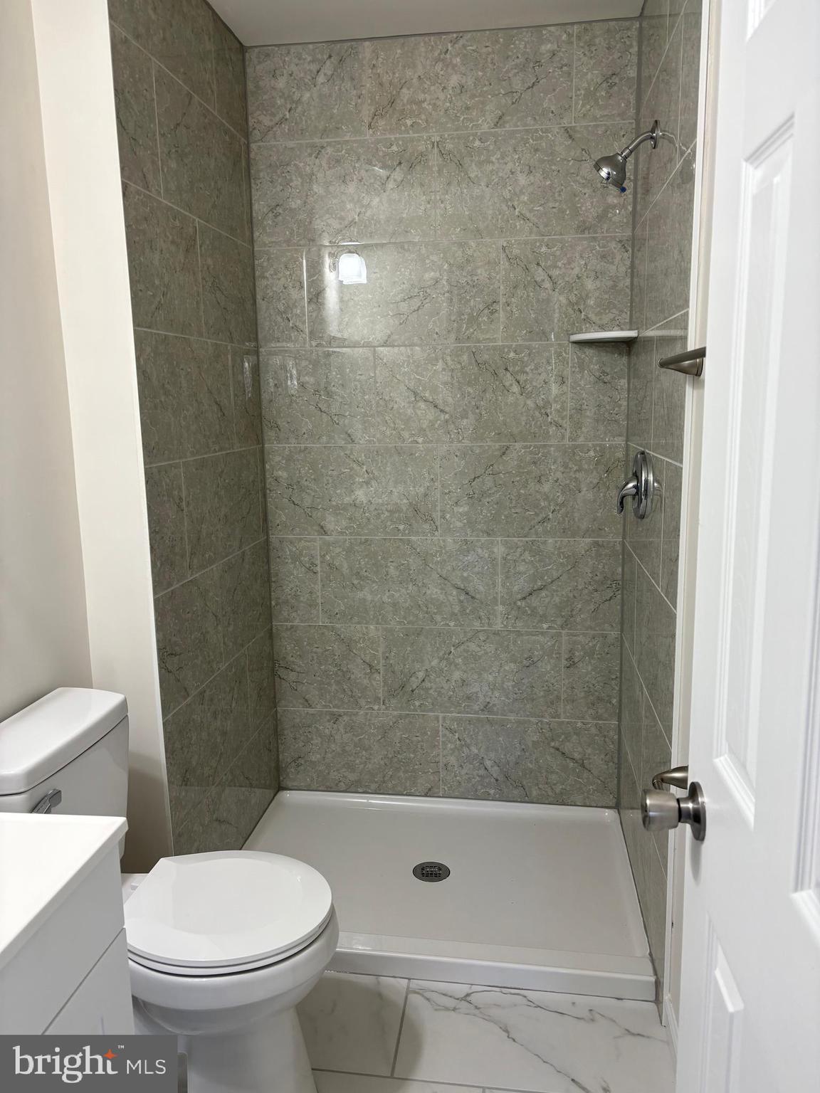 BALLANTRAYE - Residential Lease