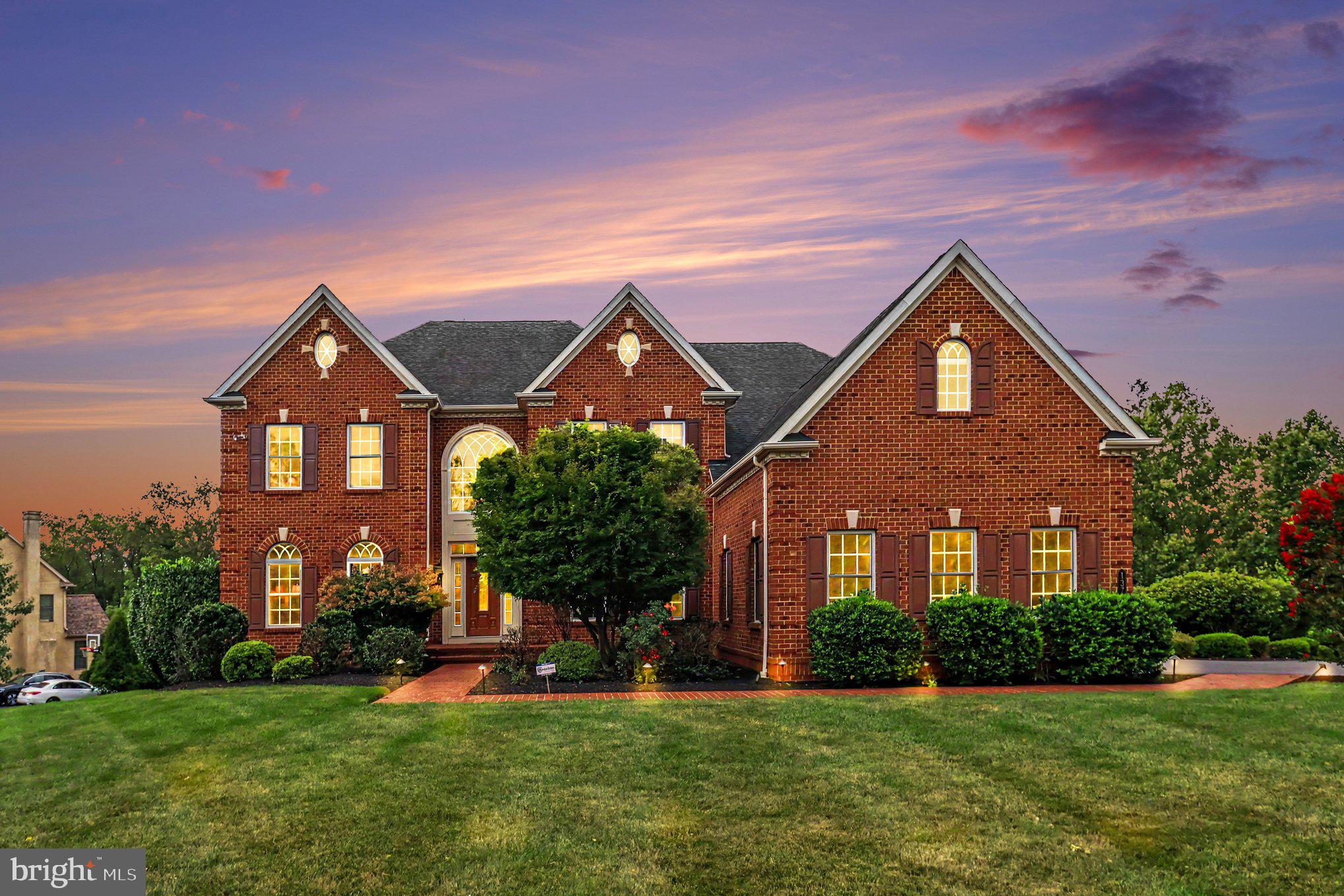 1376 SPRING HILL ROAD